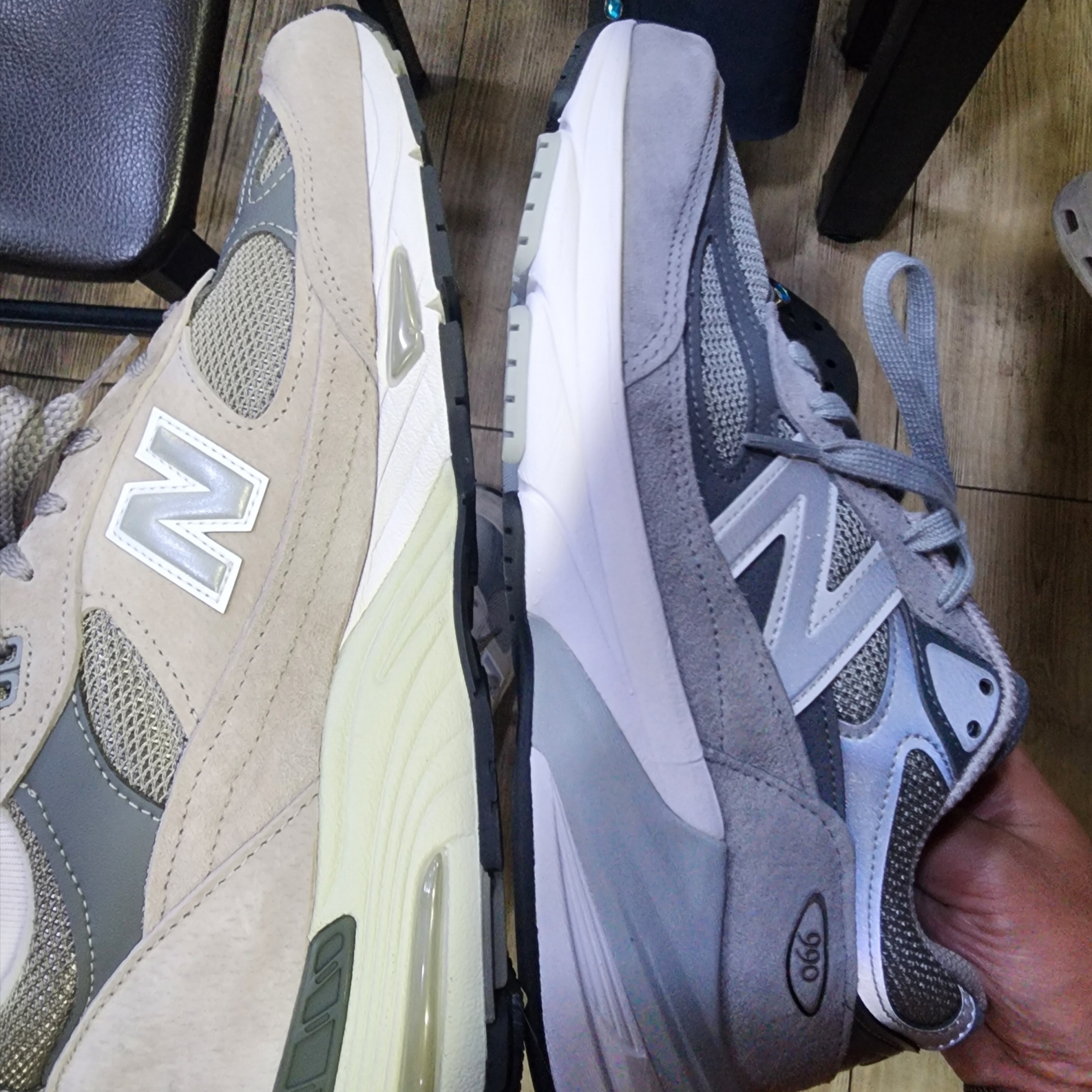 New Balance 990v6 Made in USA Grey - D Standard, New Balance 991 Made in UK Grey 착용 스타일