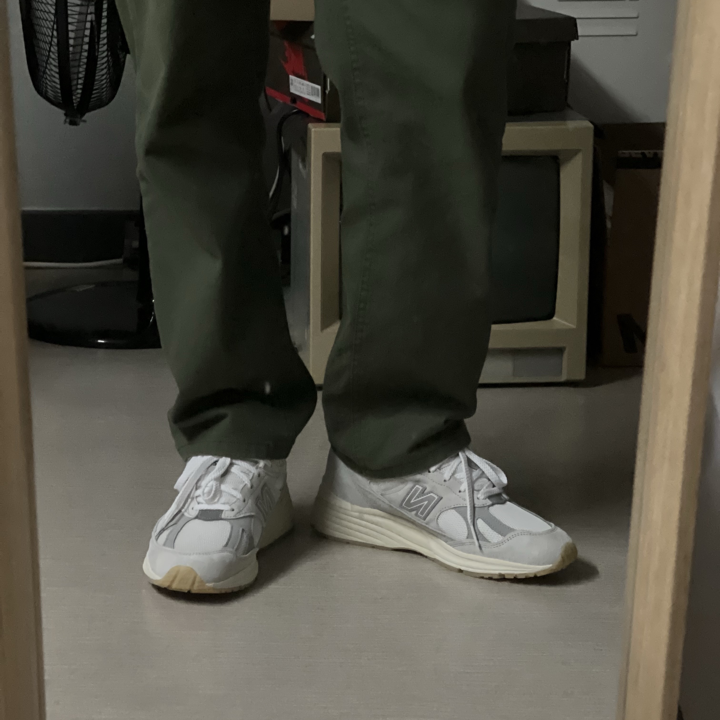 New Balance 991v2 Made in UK Off White Blanc De Blanc 착용 스타일