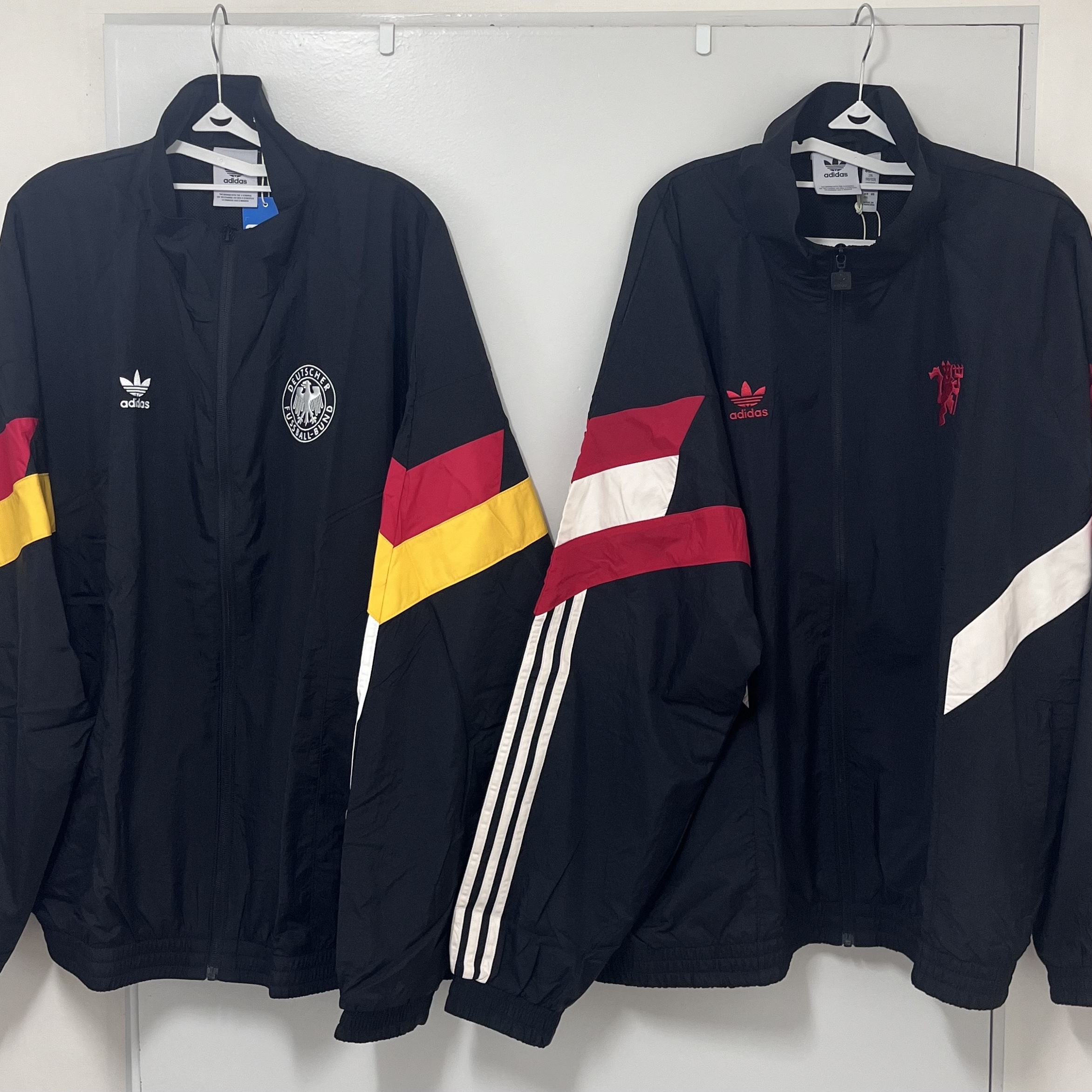 Adidas Originals Germany Track Top Black - KR Sizing, Adidas Manchester United Originals Track Top Black Red - KR Sizing 착용 스타일