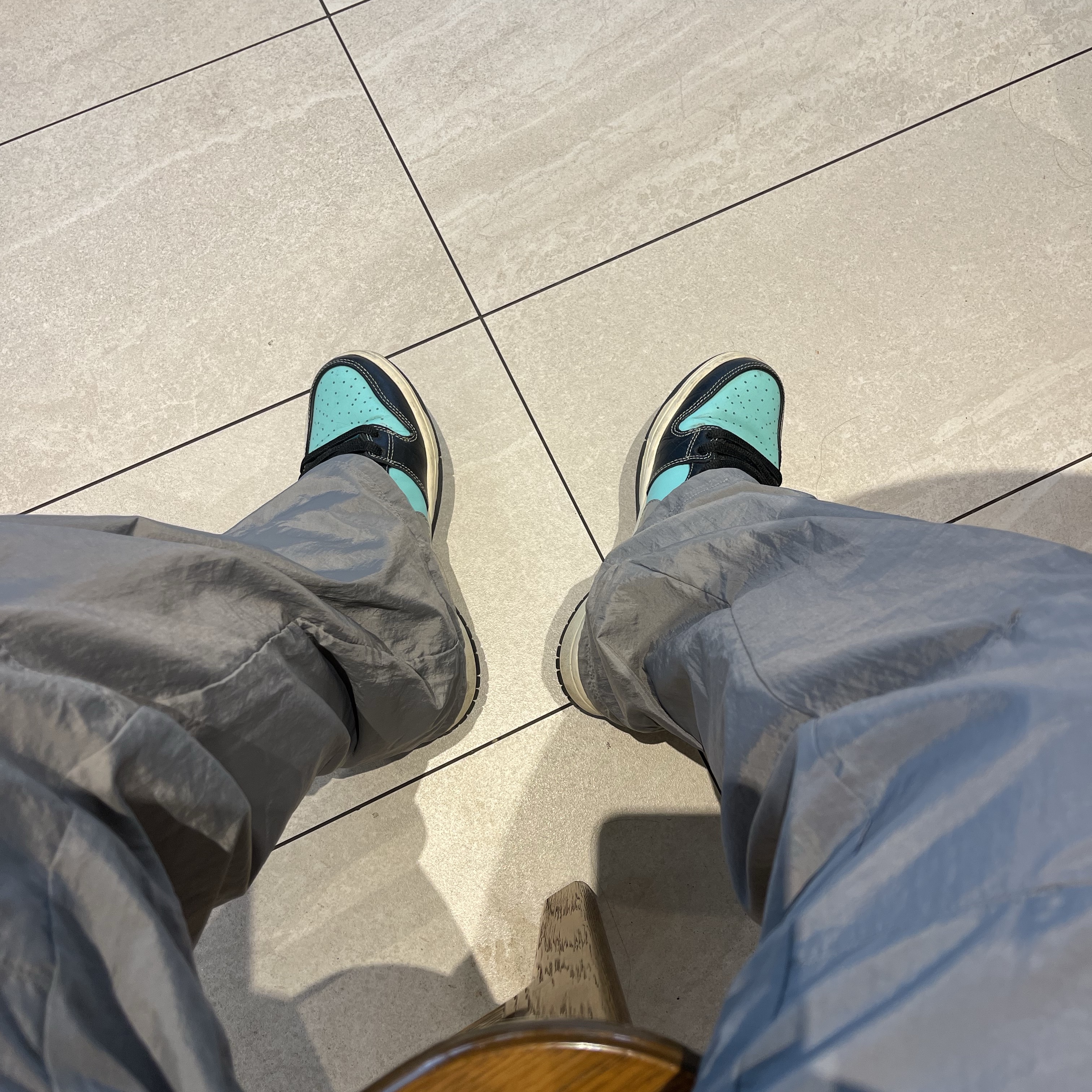 HDEX Pintuck Wide Cargo Pants Gray, Nike x Diamond Supply Co. SB Dunk High Tiffany 착용 스타일