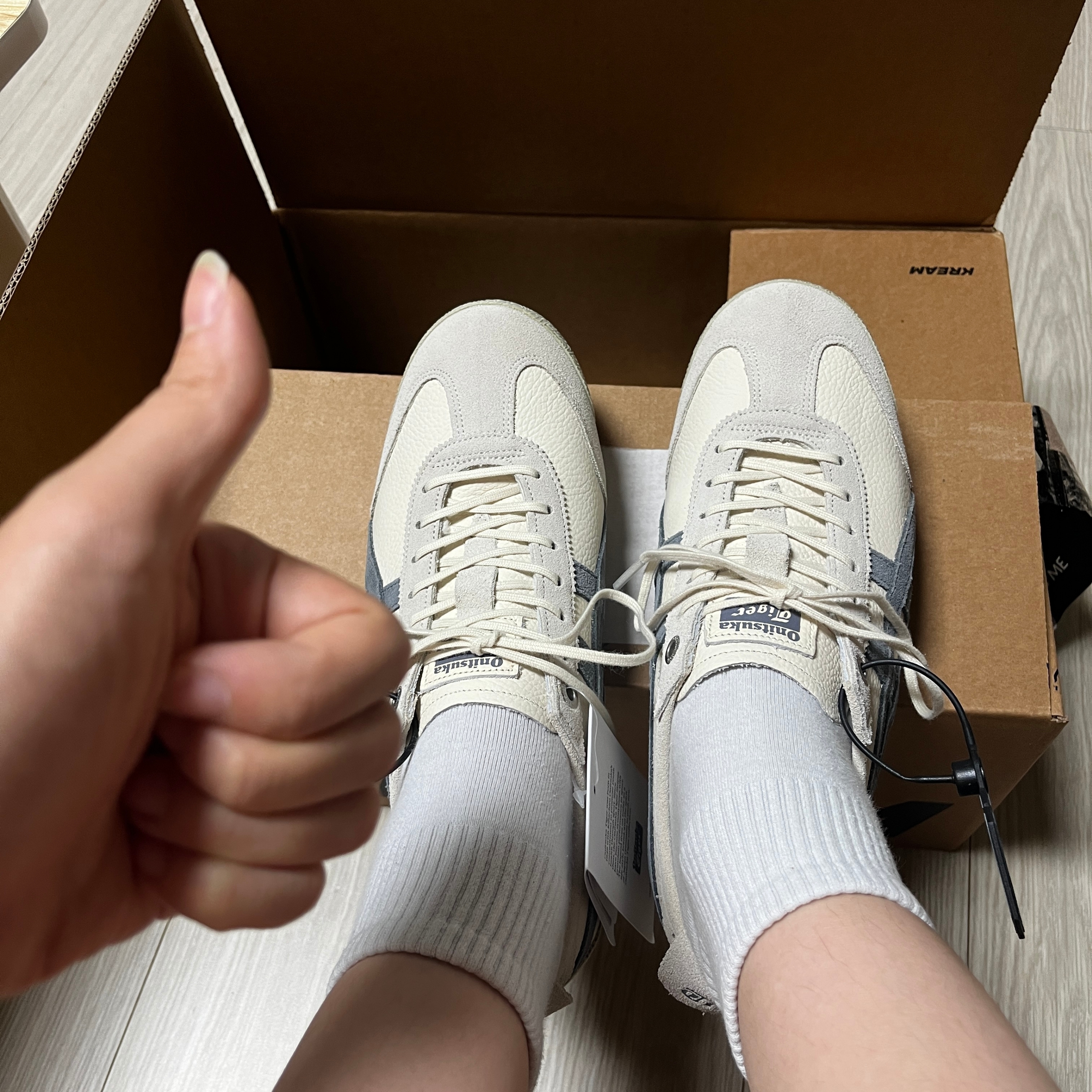Onitsuka Tiger Mexico 66 SD Birch Metropolis 착용 스타일