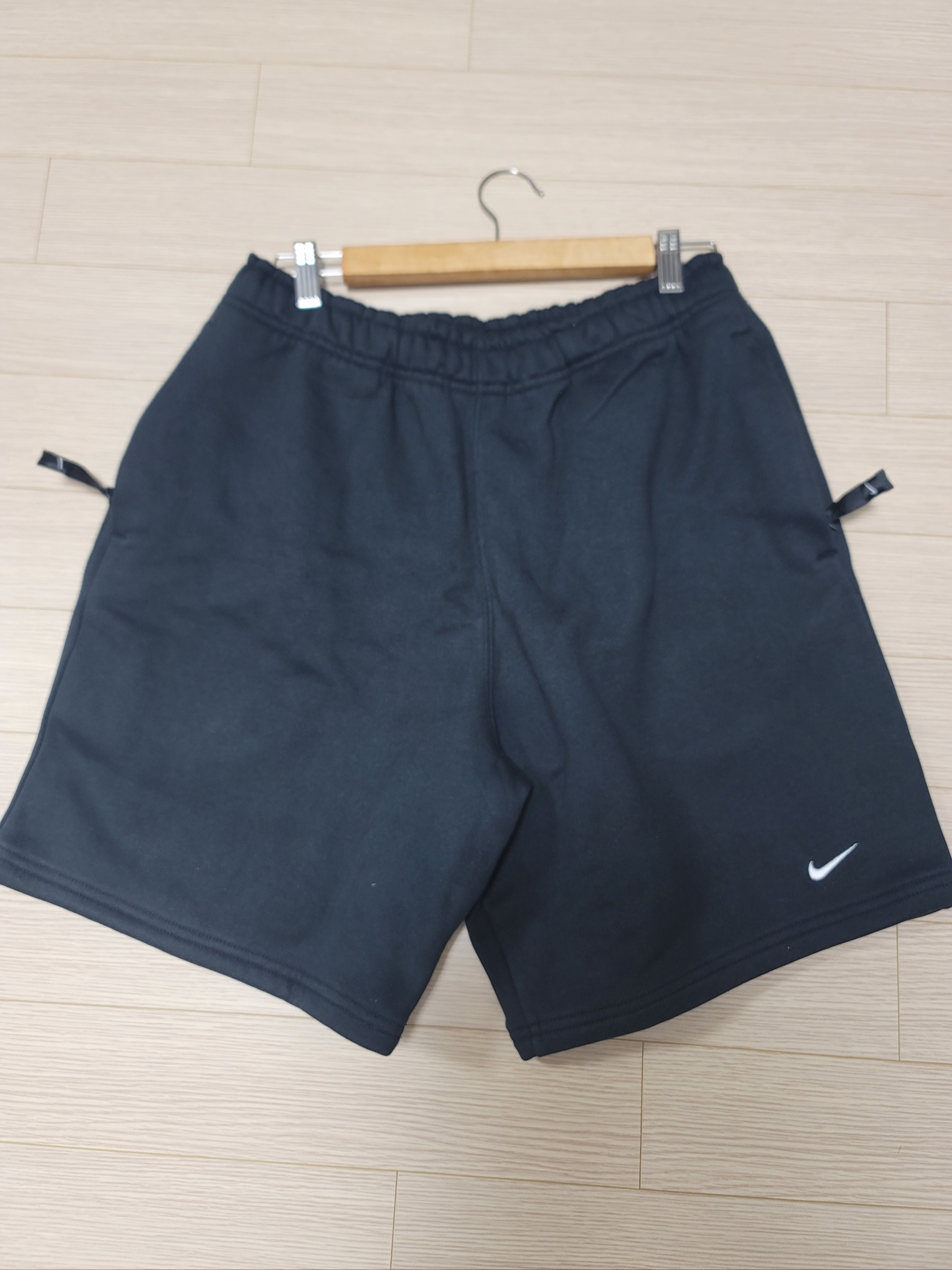 Nike NRG Solo Swoosh Fleece Shorts Black - Asia 착용 스타일
