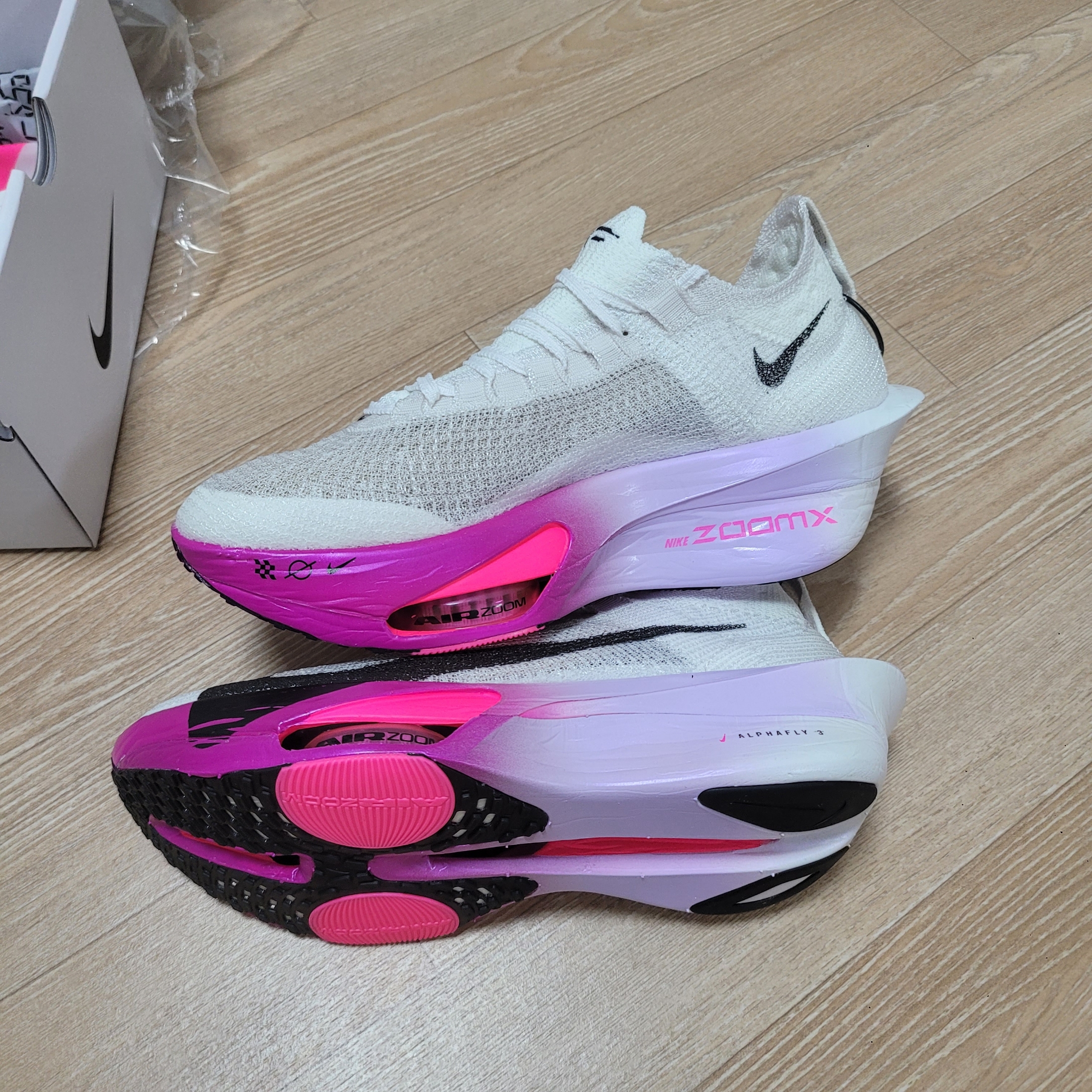 Nike Air Zoom Alphafly Next% 3 Hyper Pink 착용 스타일