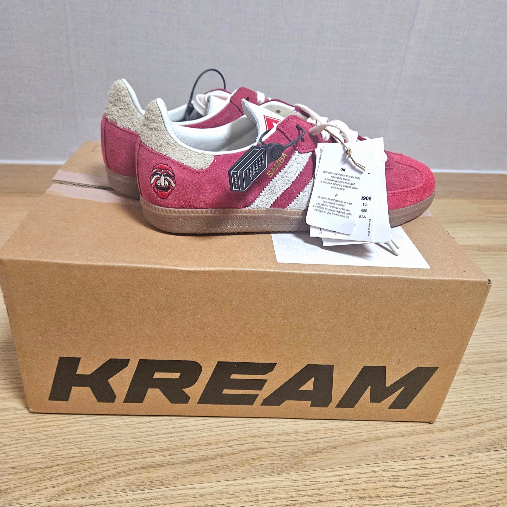 Adidas Samba OG Tal Better Scarlet Off White 착용 스타일 - 1