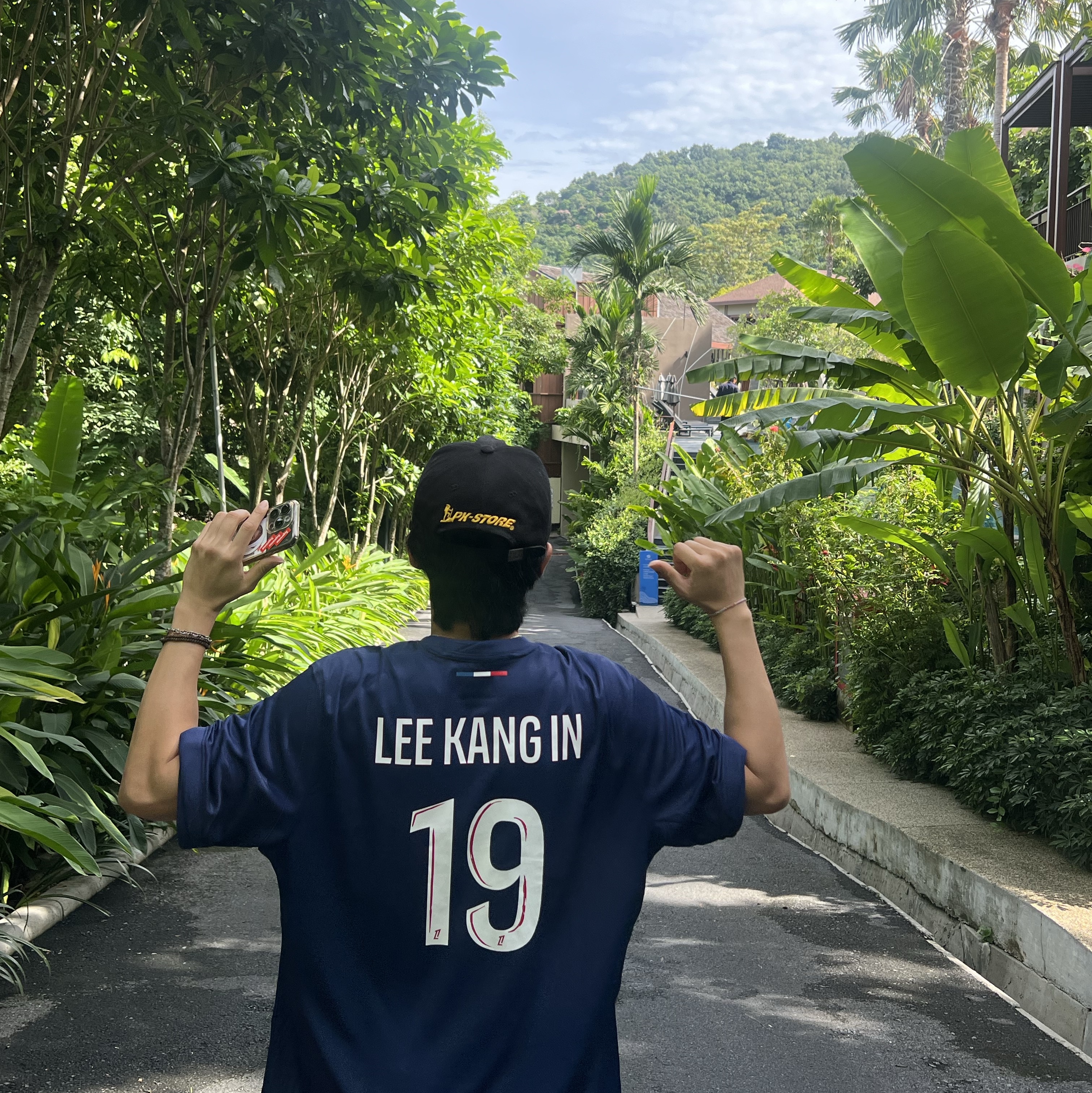 Nike Paris Saint-Germain 2024/25 Dri-Fit Stadium Home Replica Jersey Midnight Navy (Non Marking Ver.) 착용 스타일 - 2