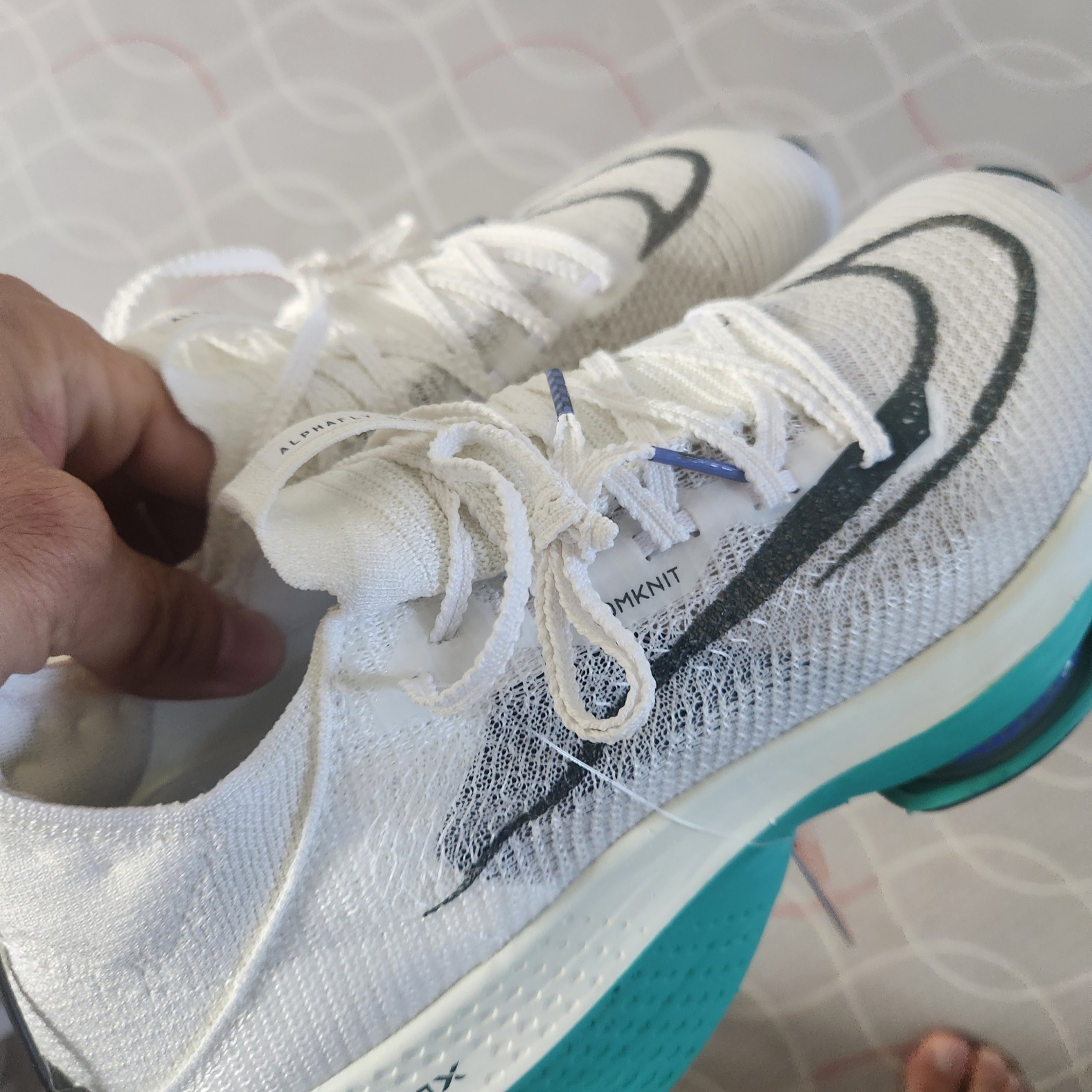 Nike Air Zoom Alphafly Next% 2 White Clear Jade 착용 스타일