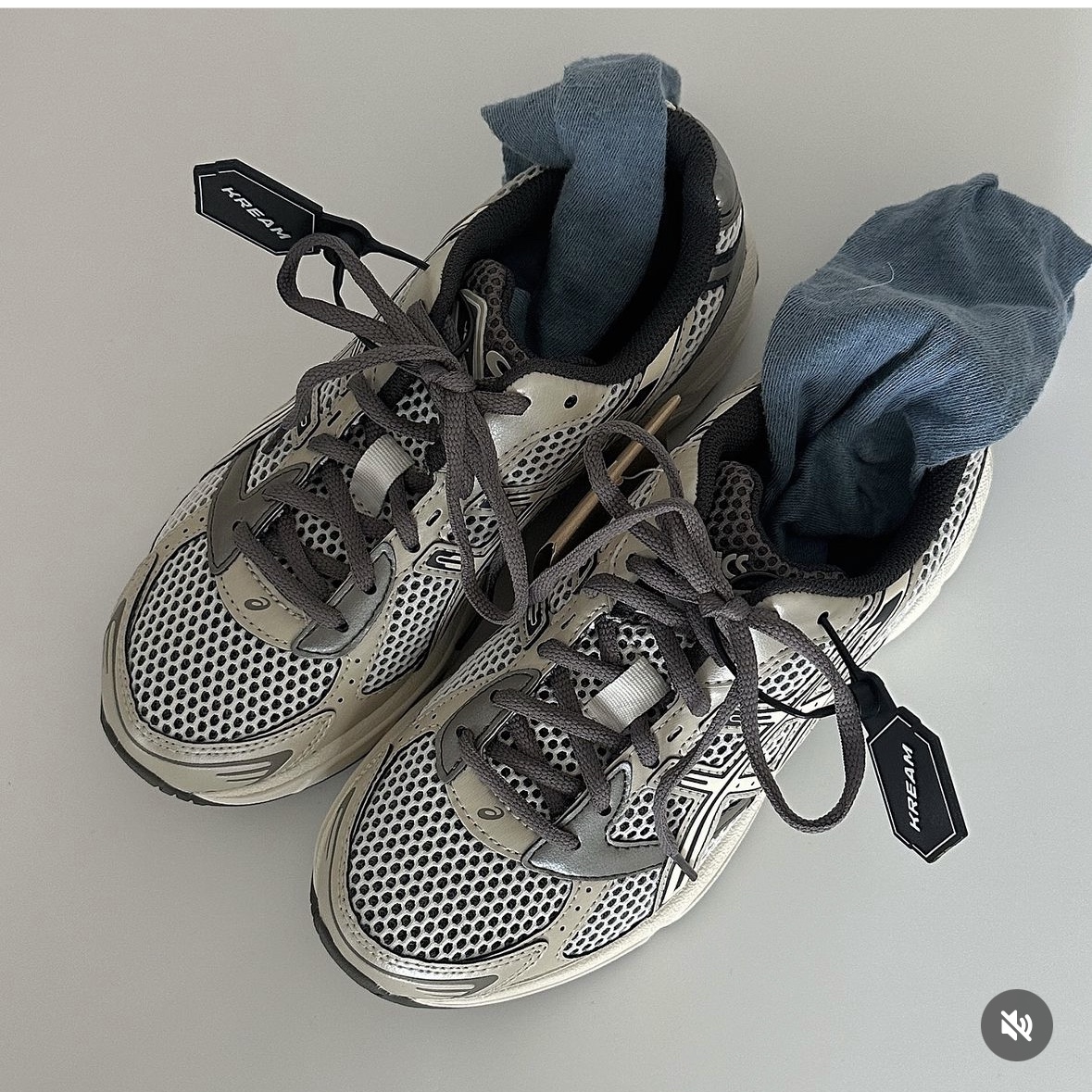 Asics Gel-1130 Birch Dark Taupe - Korea Exclusive 착용 스타일 - 10