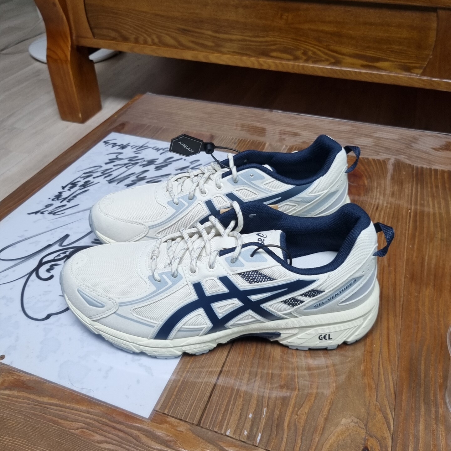 Asics Gel-Venture 6 SPS Birch French Blue 착용 스타일