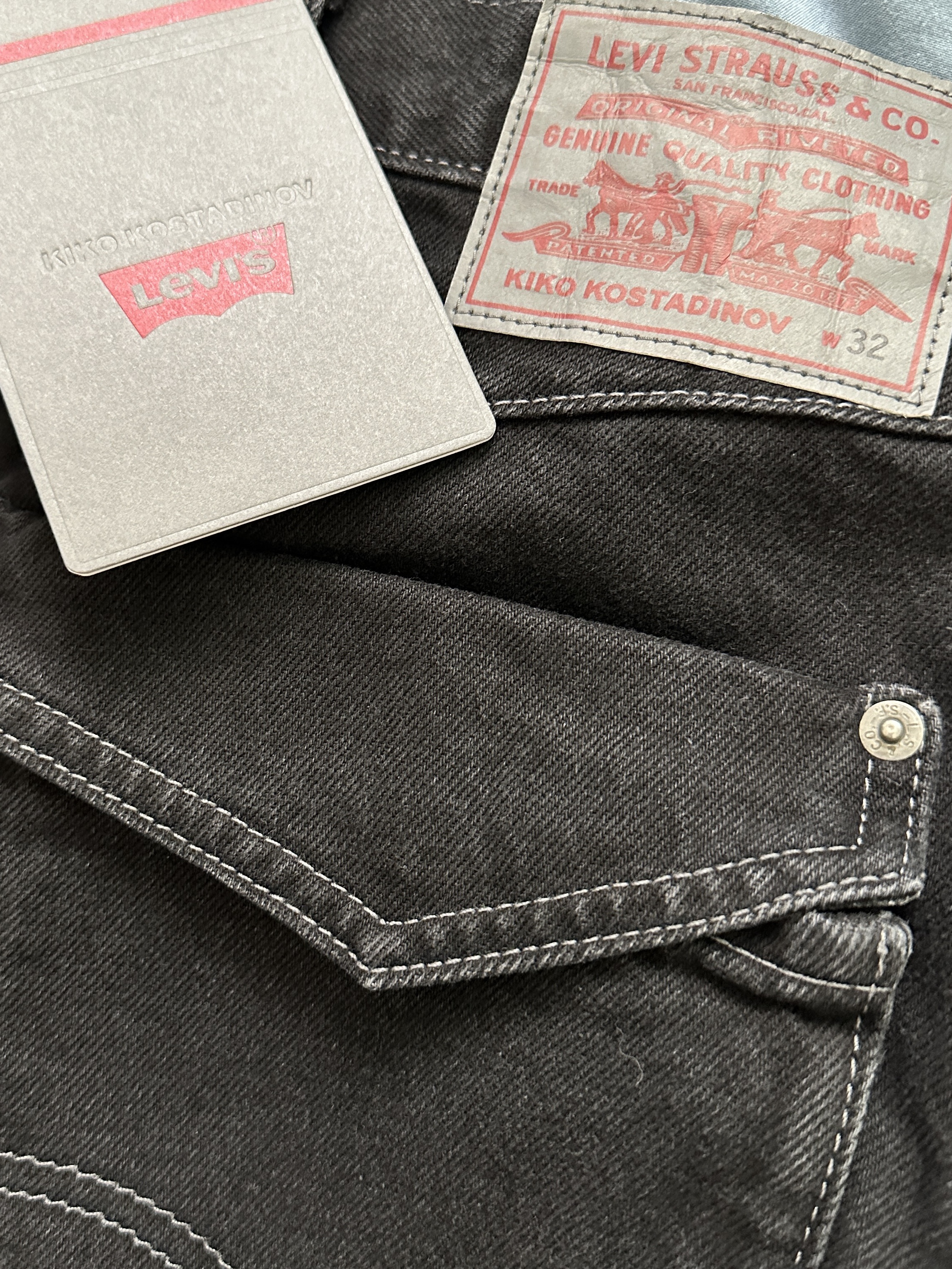 Levi’s x Kiko Kostadinov Denim Pants Black 착용 스타일 - 2