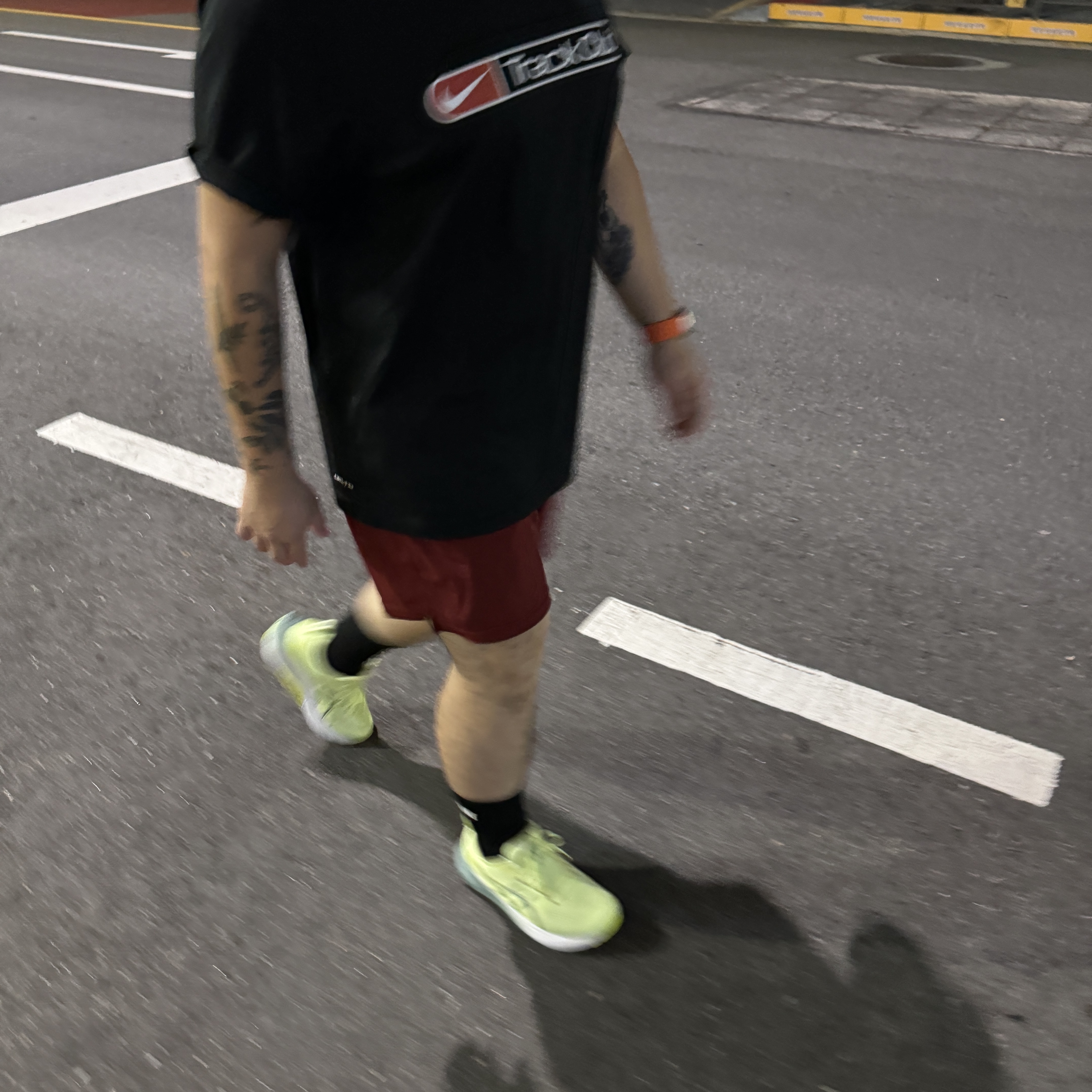 Asics Gel-Kayano 31 Cool Matcha Celadon - 4E Extra Wide 착용 스타일 - 1