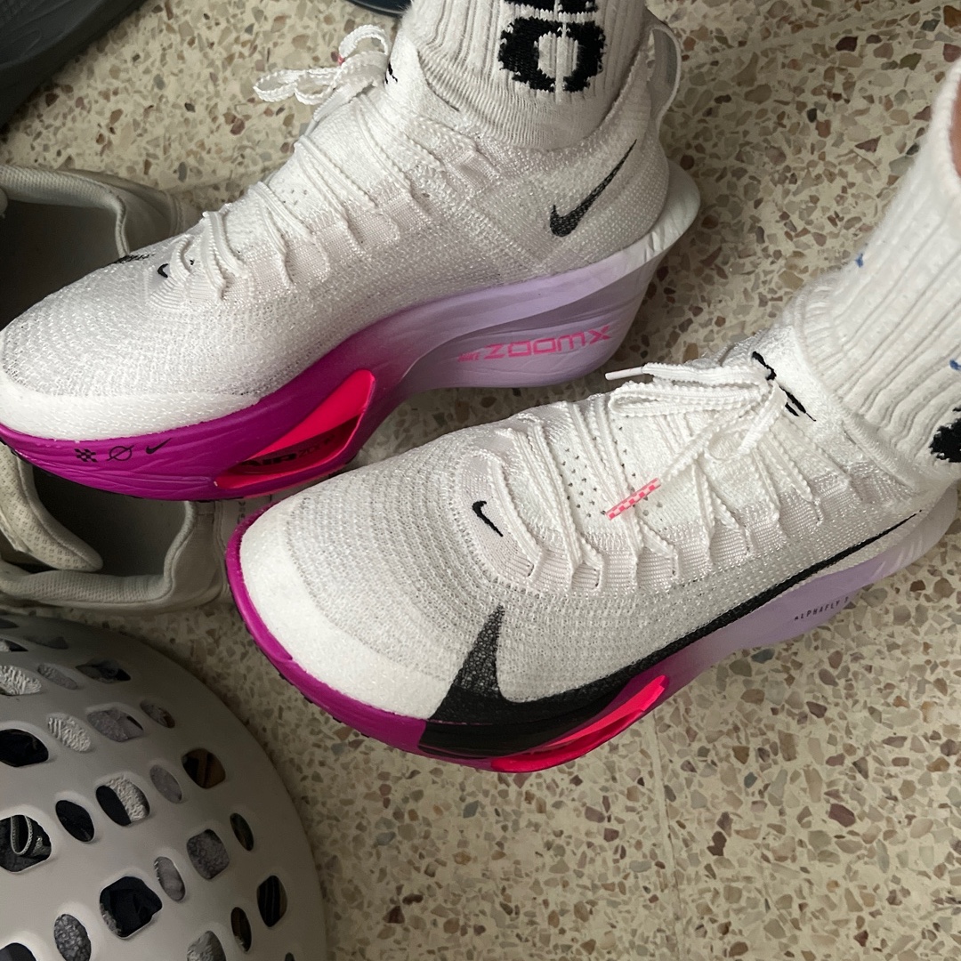 Nike Air Zoom Alphafly Next% 3 Hyper Pink 착용 스타일