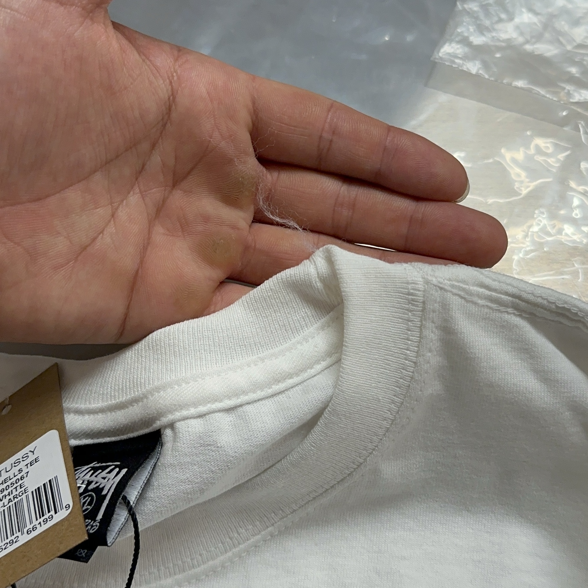 Stussy Shells T-Shirt White 착용 스타일 - 3