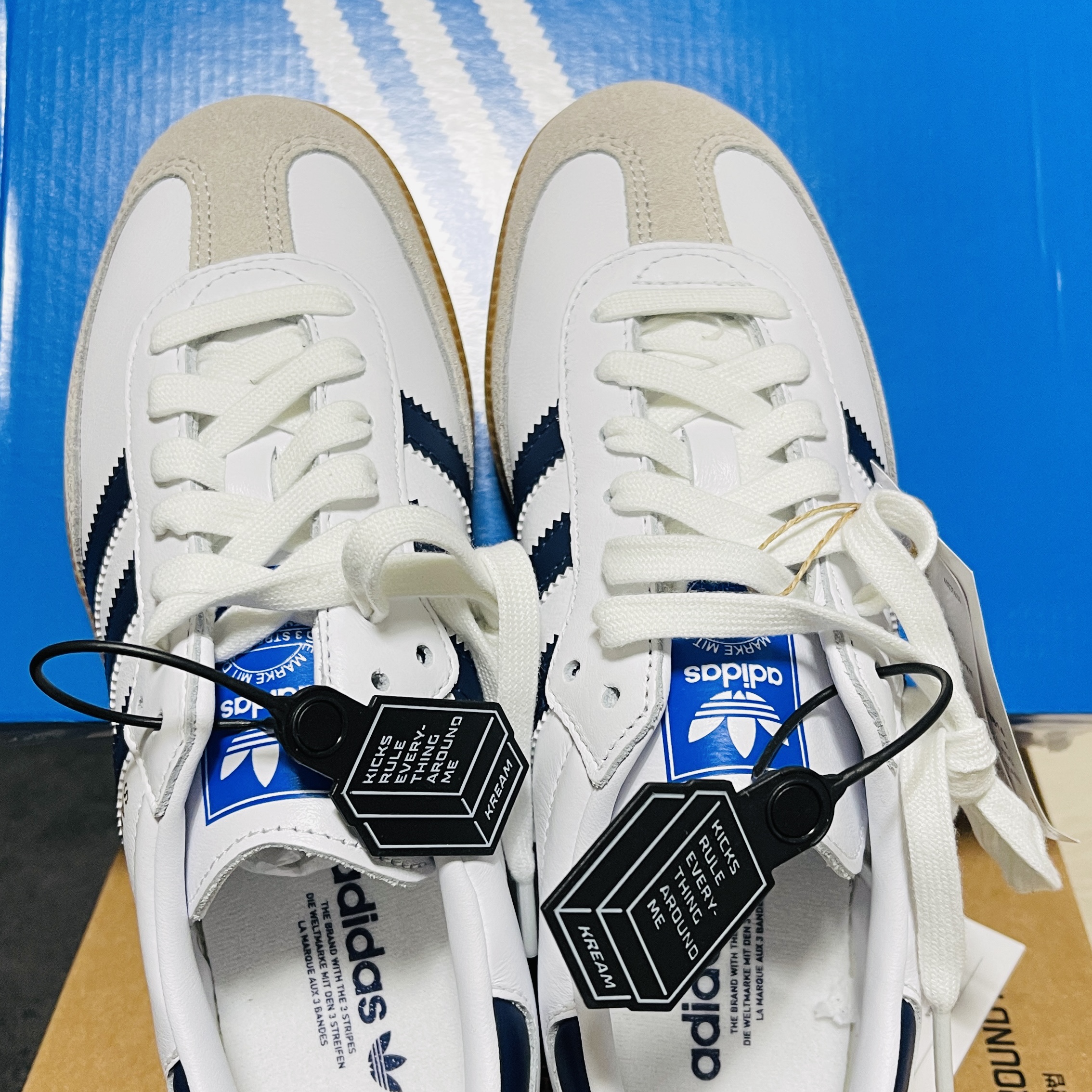 Adidas Samba OG Cloud White Night Indigo 착용 스타일 - 1