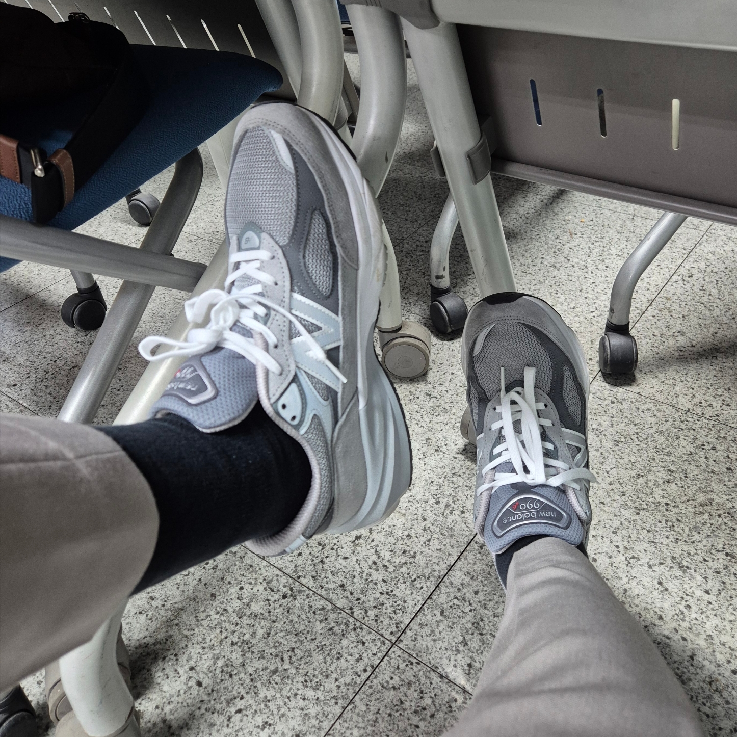 New Balance 990v6 Made in USA Grey - D Standard 착용 스타일