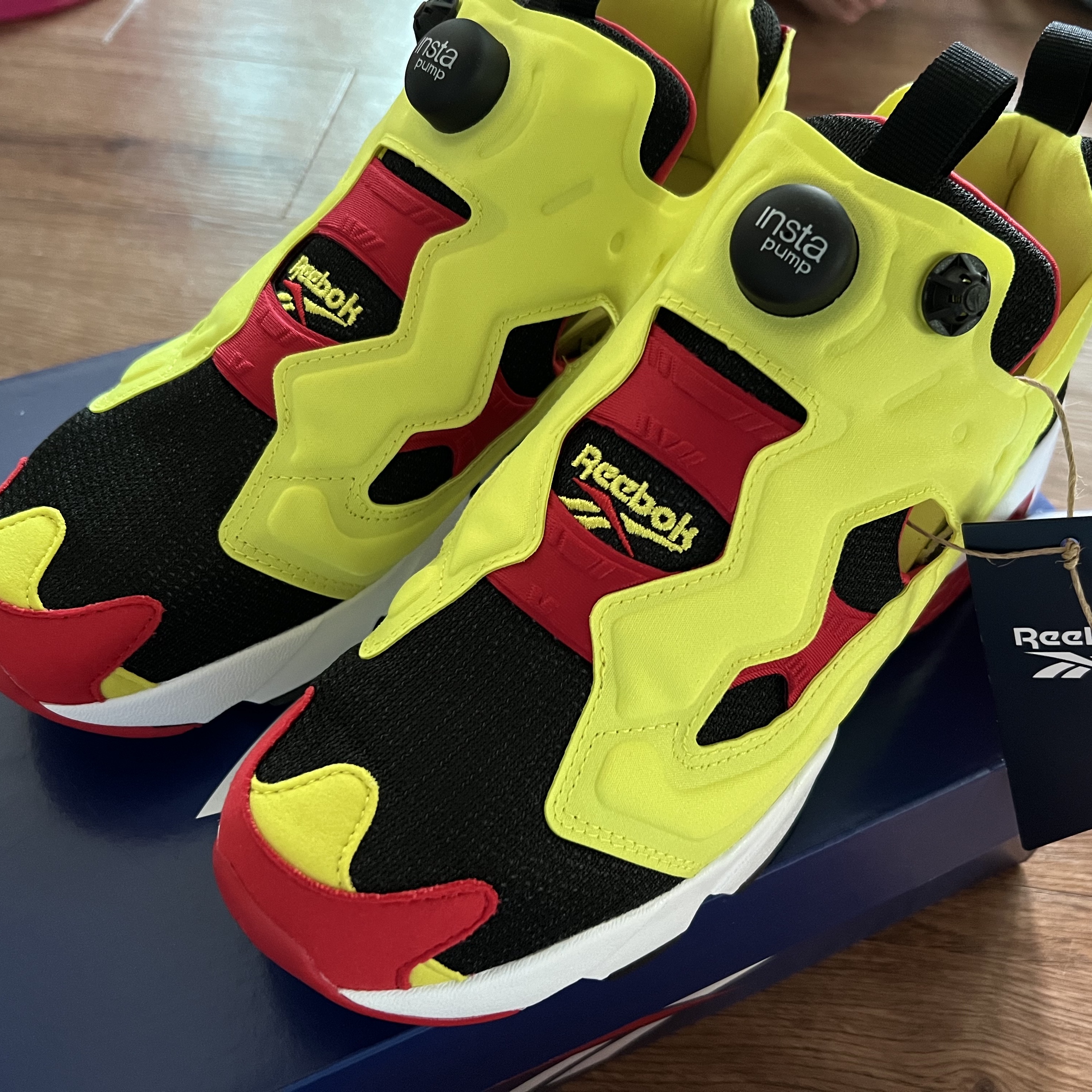 Reebok Instapump Fury Citron 착용 스타일