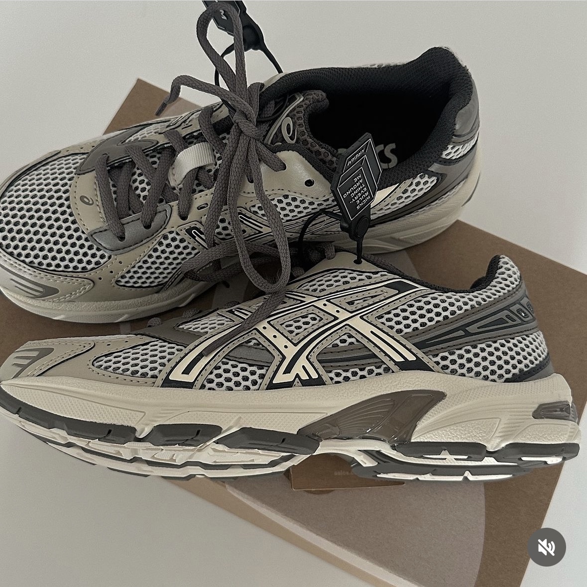 Asics Gel-1130 Birch Dark Taupe - Korea Exclusive 착용 스타일 - 6