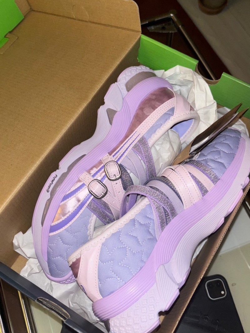 (W) Asics x Kiko Kostadinov x Heaven by Marc Jacobs Gel-Lokros Vapor Cosmos 착용 스타일 - 1
