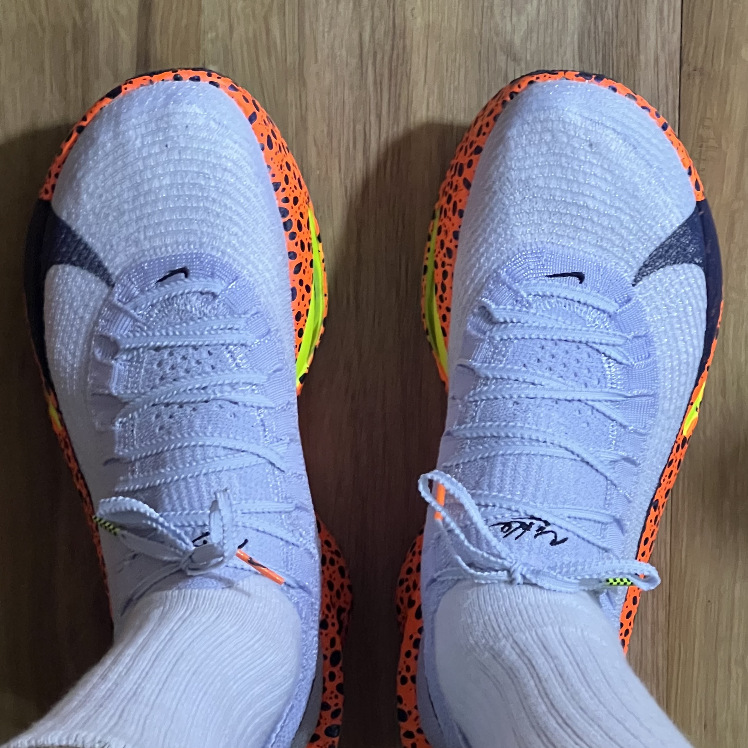 Nike Air Zoom Alphafly Next% 3 Olympic Safari 착용 스타일