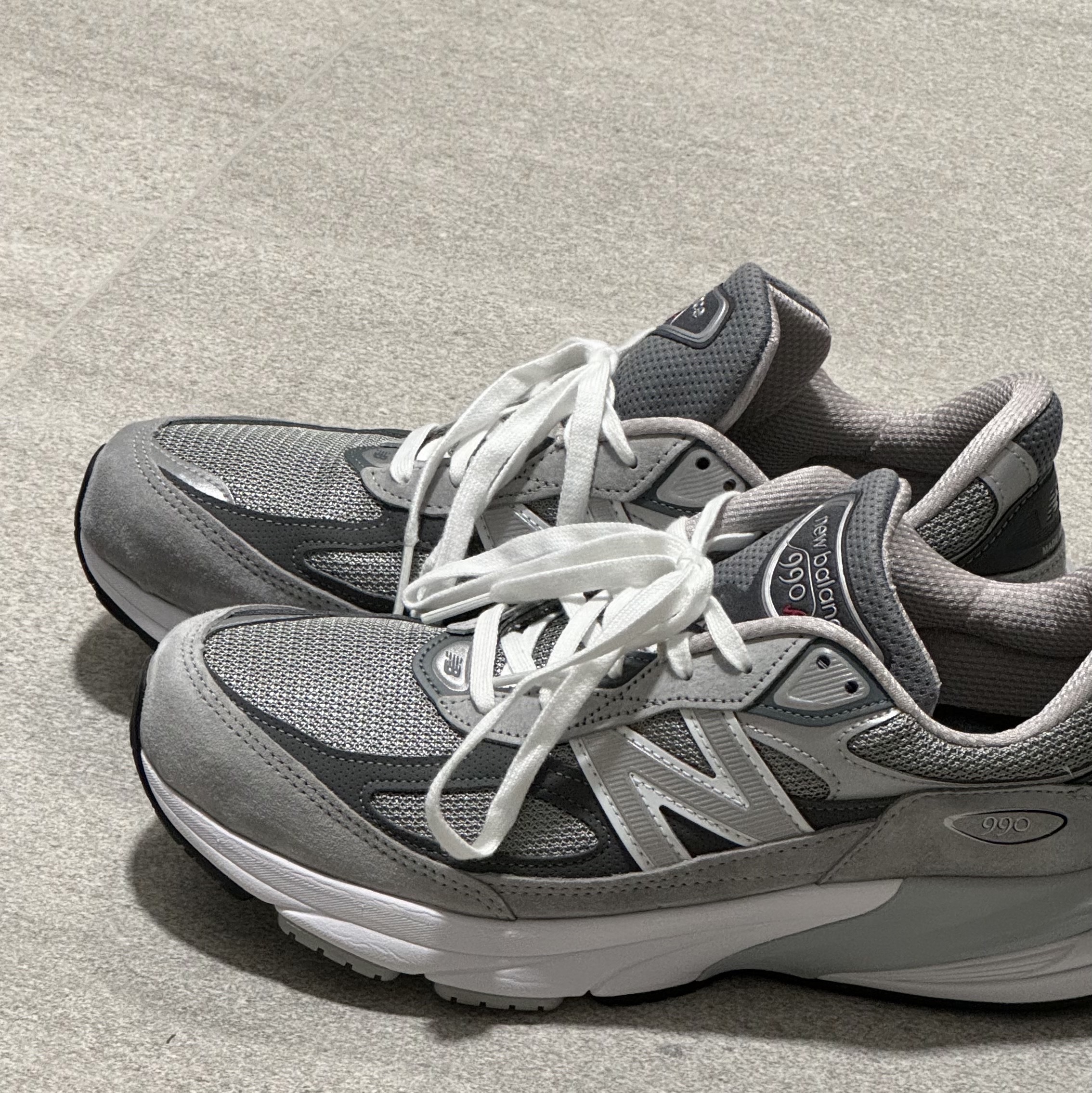 New Balance 990v6 Made in USA Grey - D Standard 착용 스타일