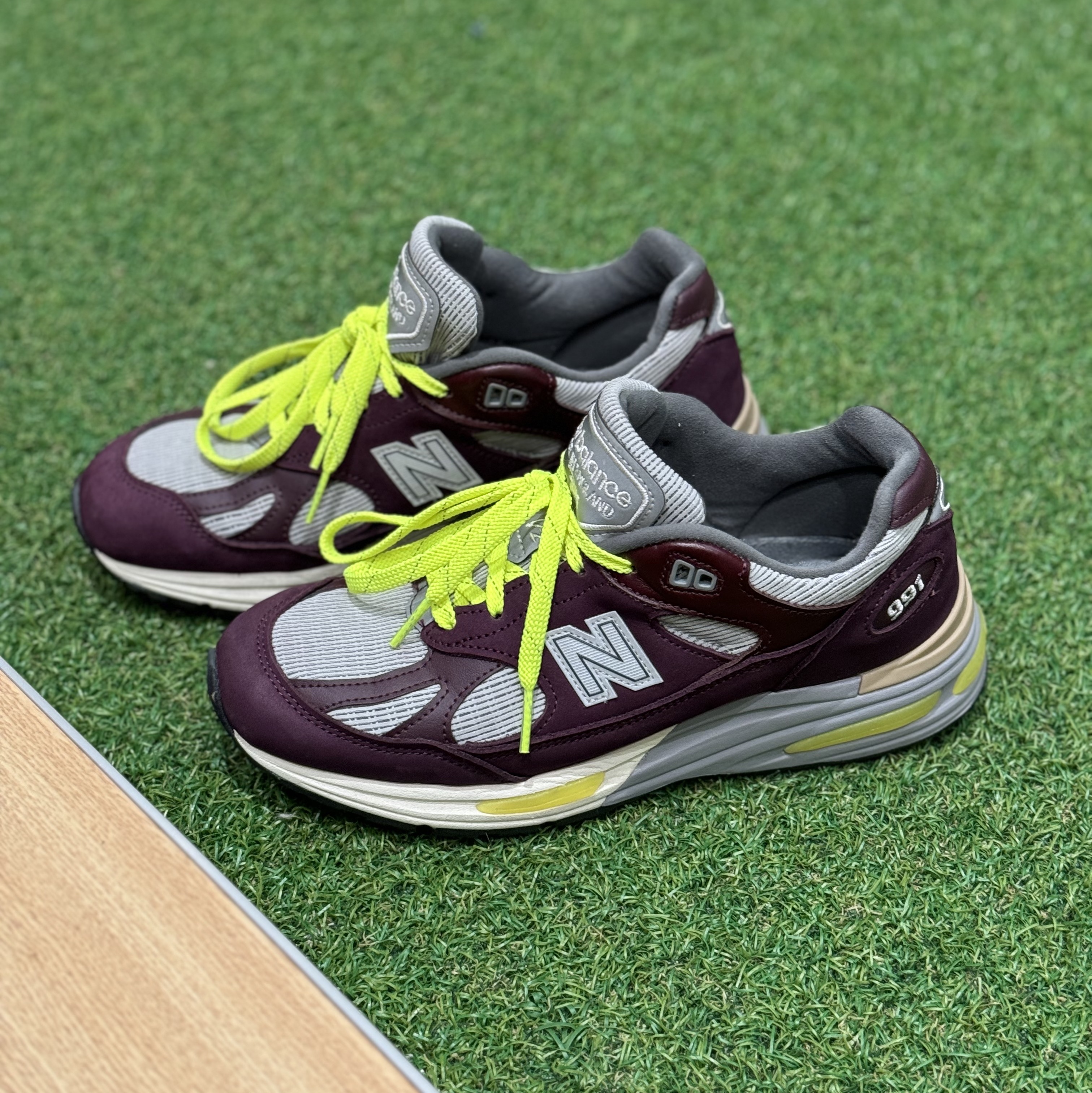 New Balance x Patta 991v2 Made in UK Pickled Beet Safety Yellow 착용 스타일