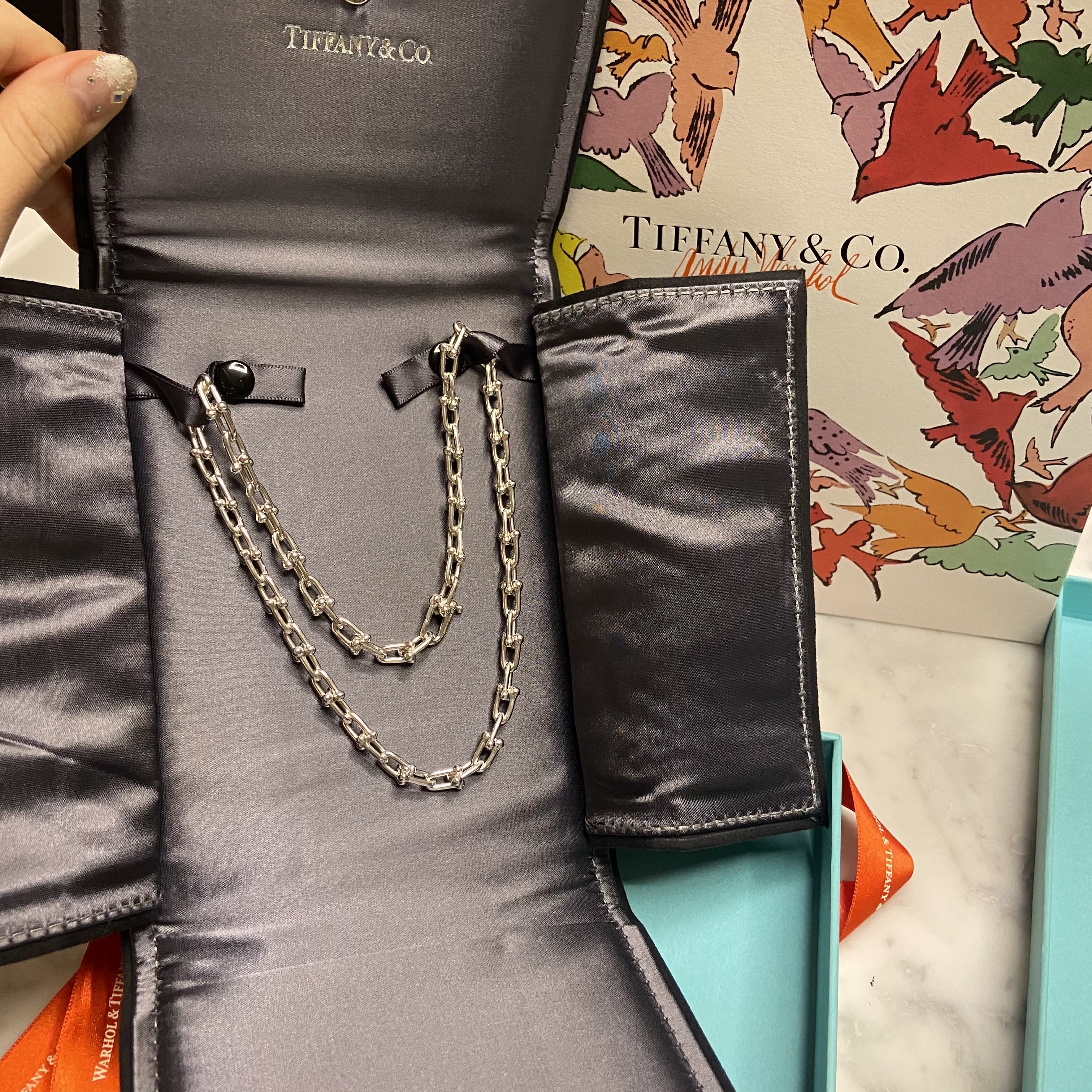 Tiffany & Co. Return To Tiffany Pink Double Heart Tag Pendant Mini Silver (16in), Tiffany & Co. Tiffany HardWear Small Link Necklace Sterling Silver 착용 스타일 - 2