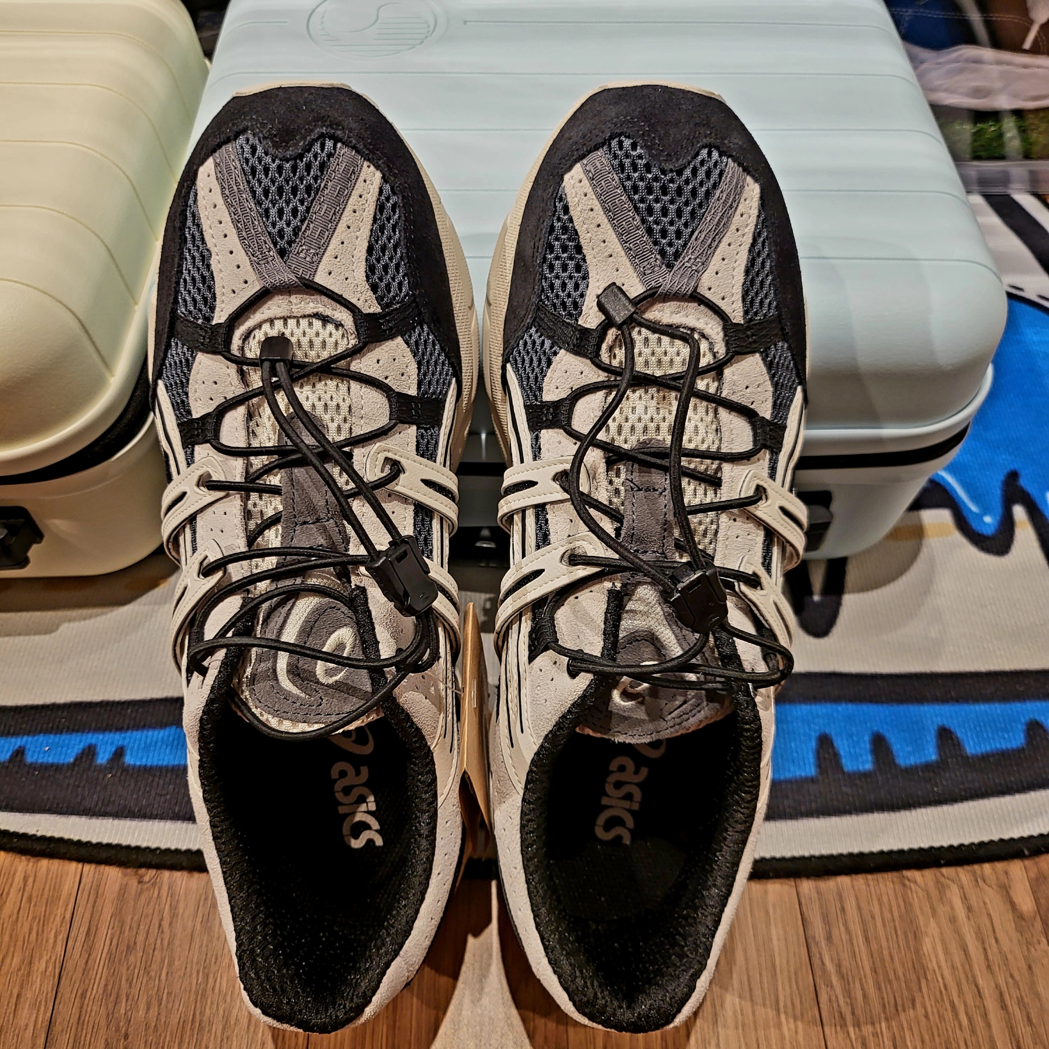 Asics Unlimited Gel-Sonoma 15-50 Carrier Grey White Alyssum 착용 스타일 - 2
