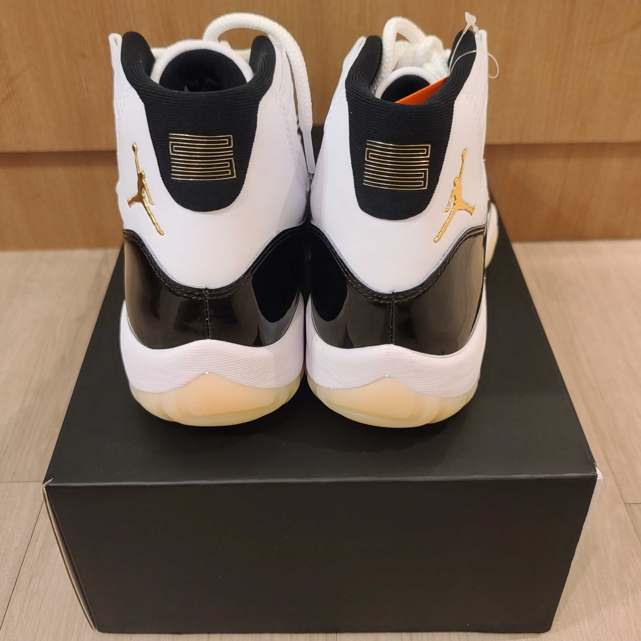 Jordan 11 Retro Gratitude 착용 스타일 - 4