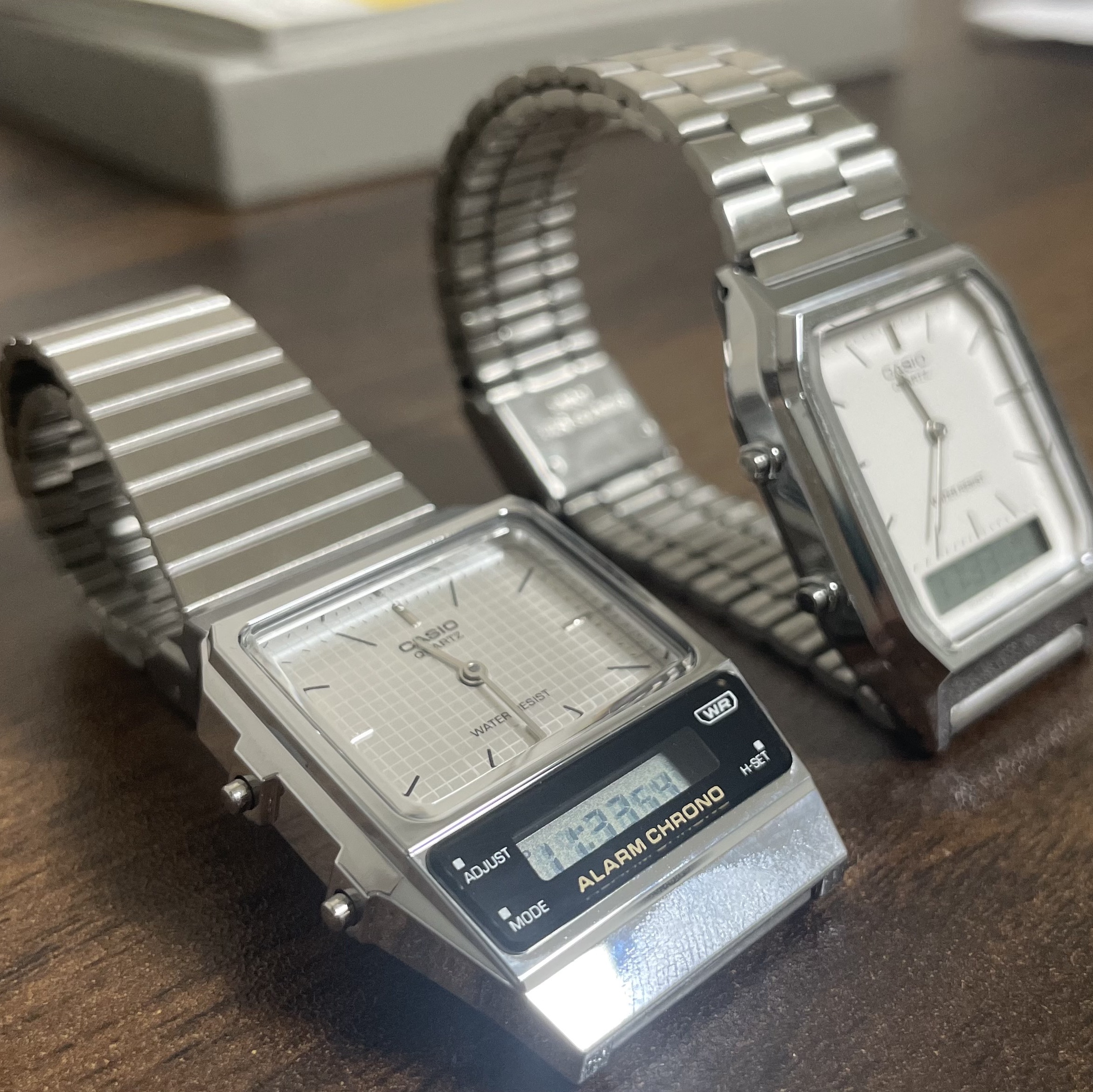Casio AQ-800E-7ADF 착용 스타일 - 2