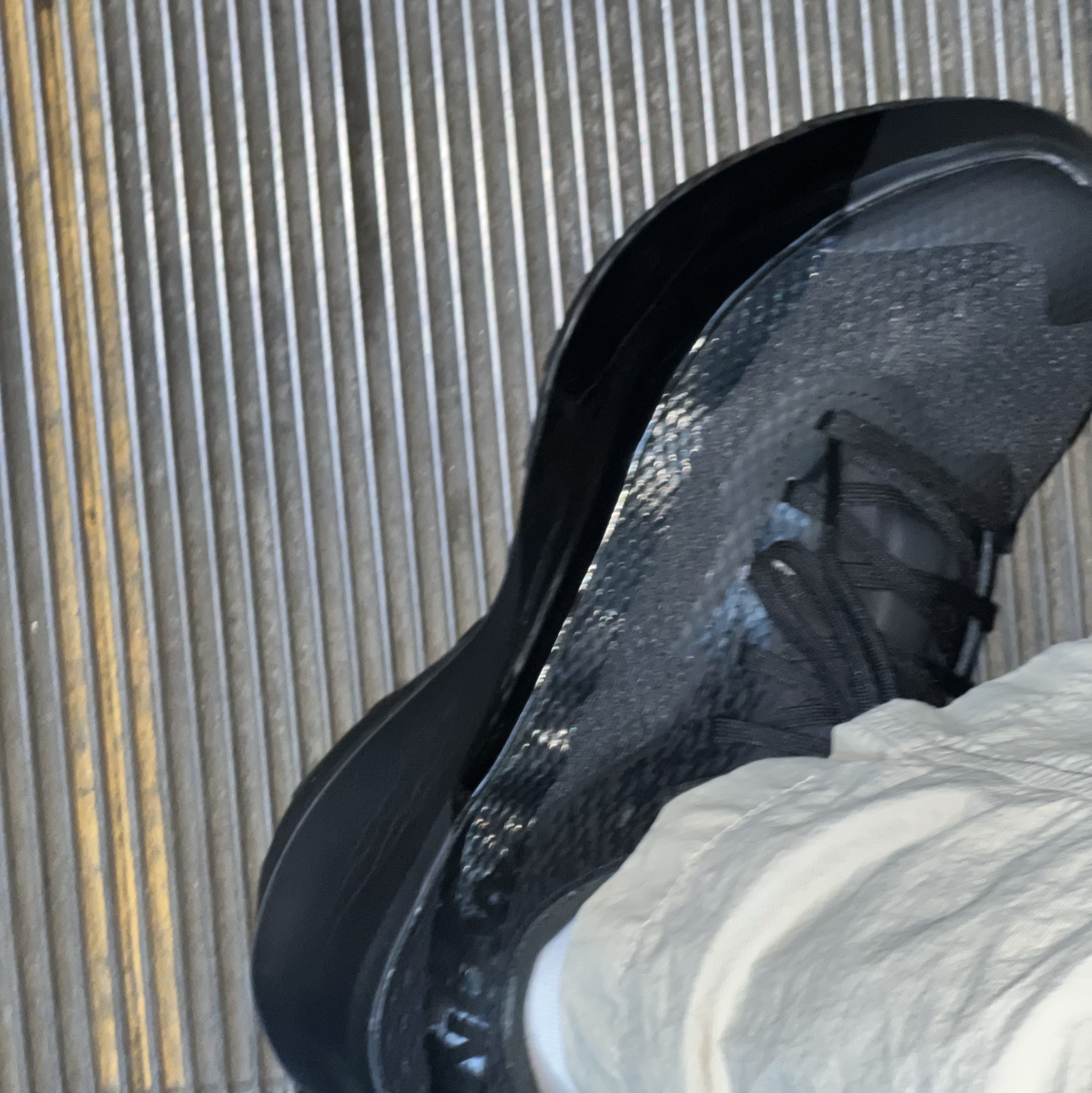 Salomon x Comme des Garcons Phantasm Platform Black 착용 스타일