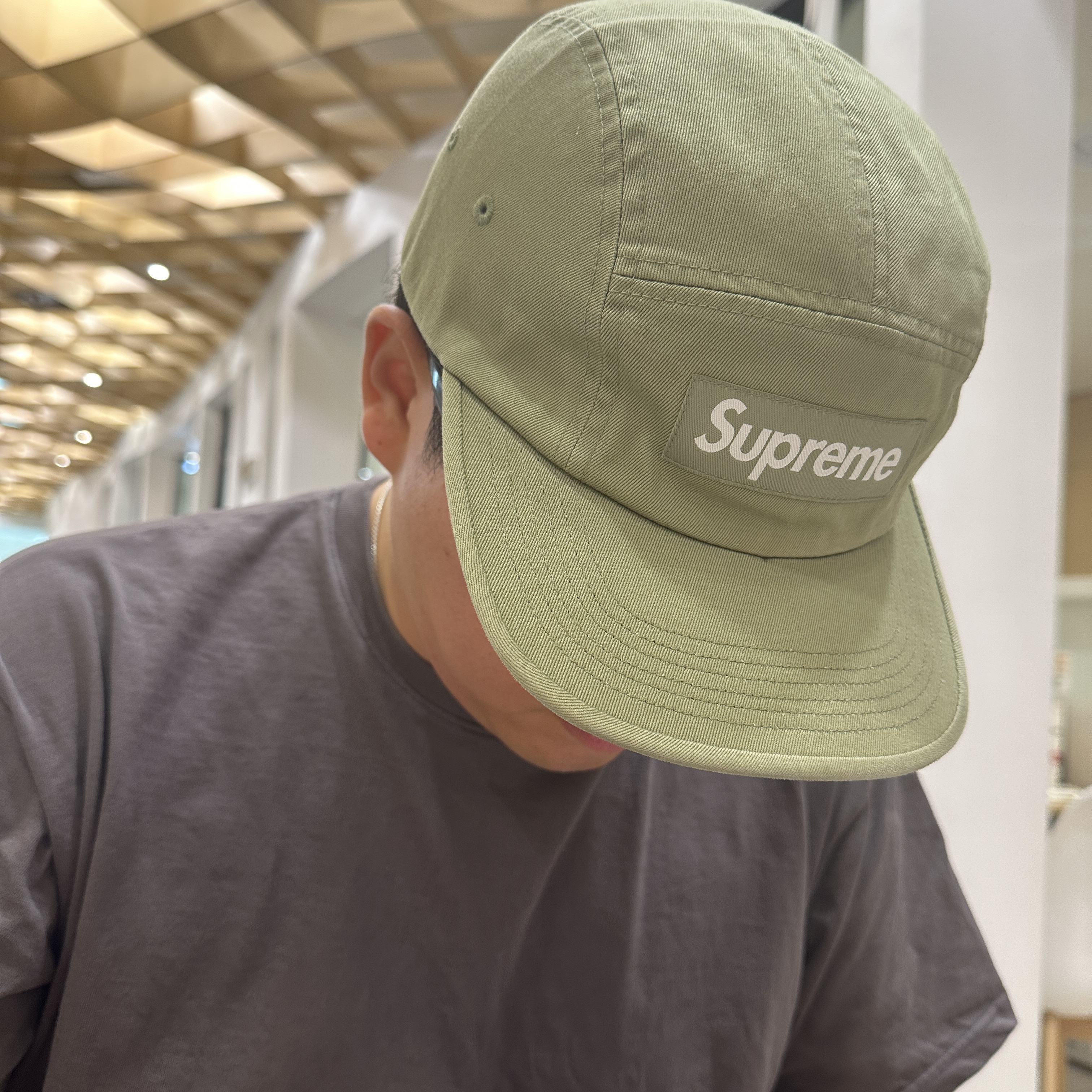 Supreme Washed Chino Twill Camp Cap Light Olive - 24SS 착용 스타일 - 2