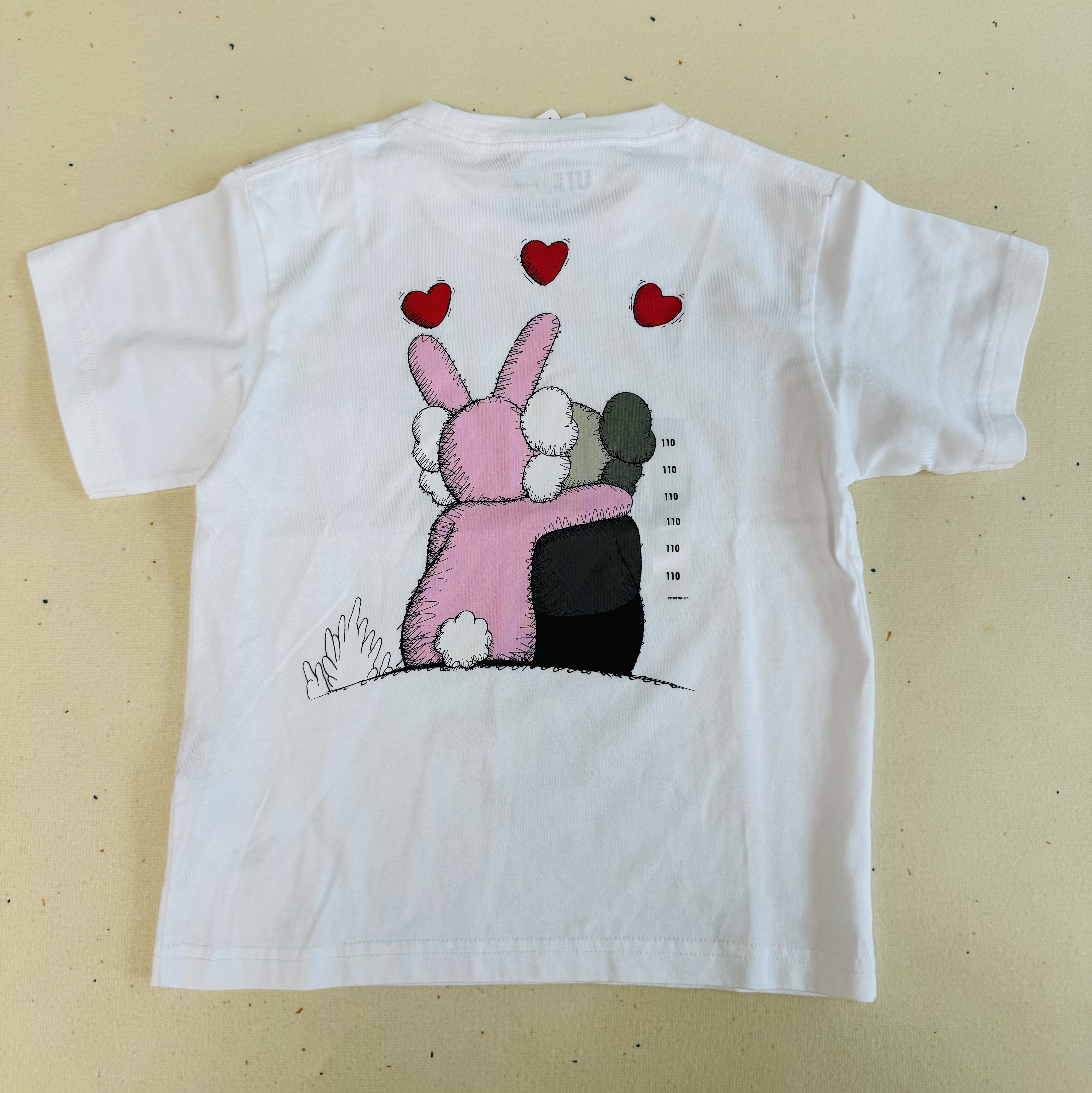 Uniqlo UT x Kaws x Warhol S/S Graphic T-Shirt B White 착용 스타일 - 1
