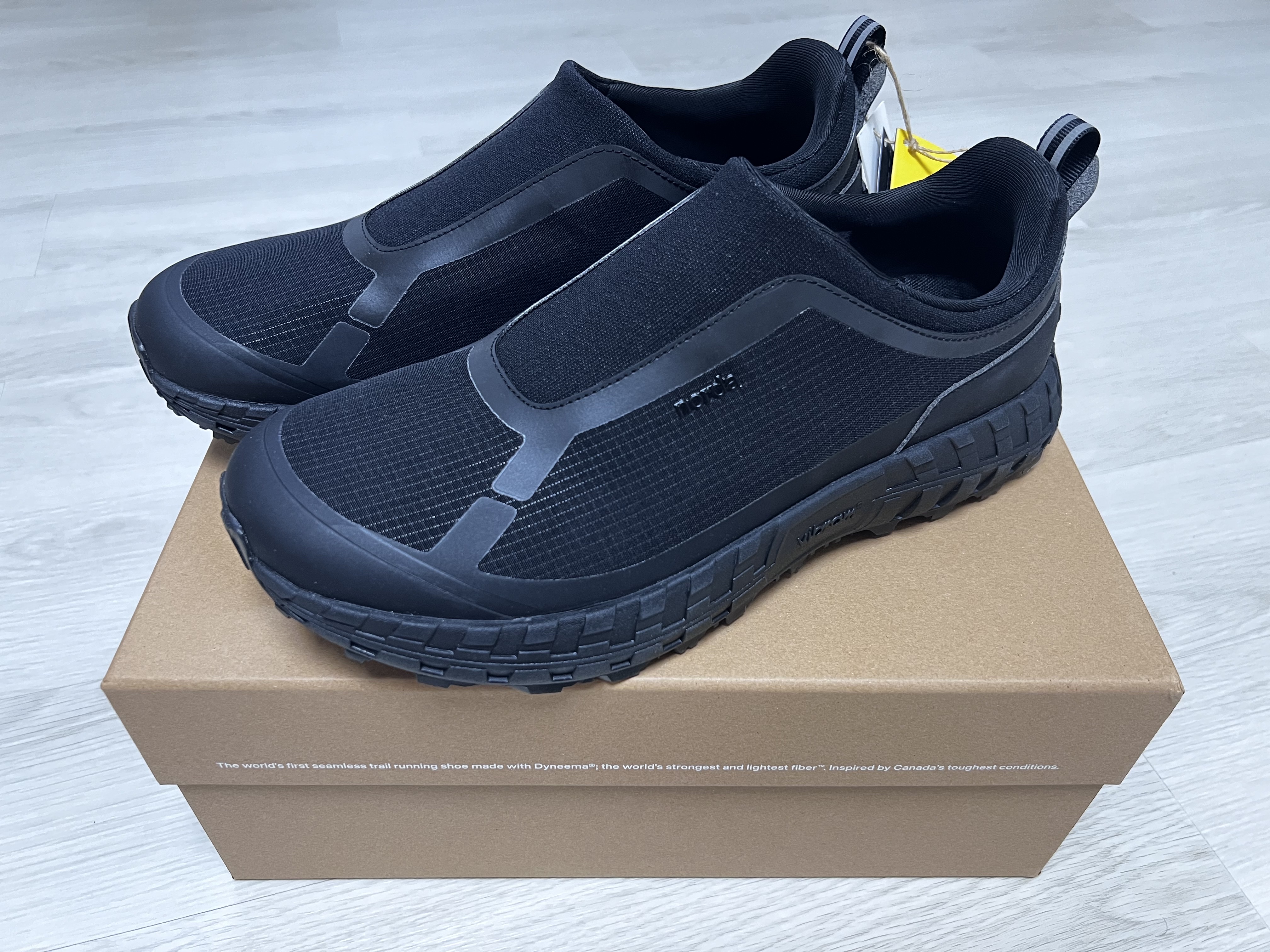 Norda 003 Black 착용 스타일