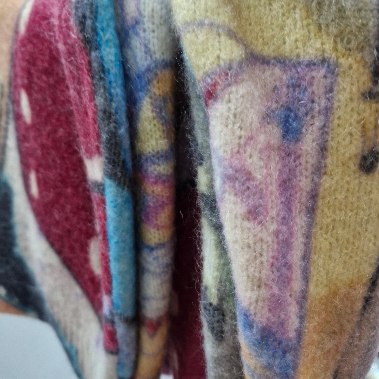Stussy Goldie Sweater Multi 착용 스타일