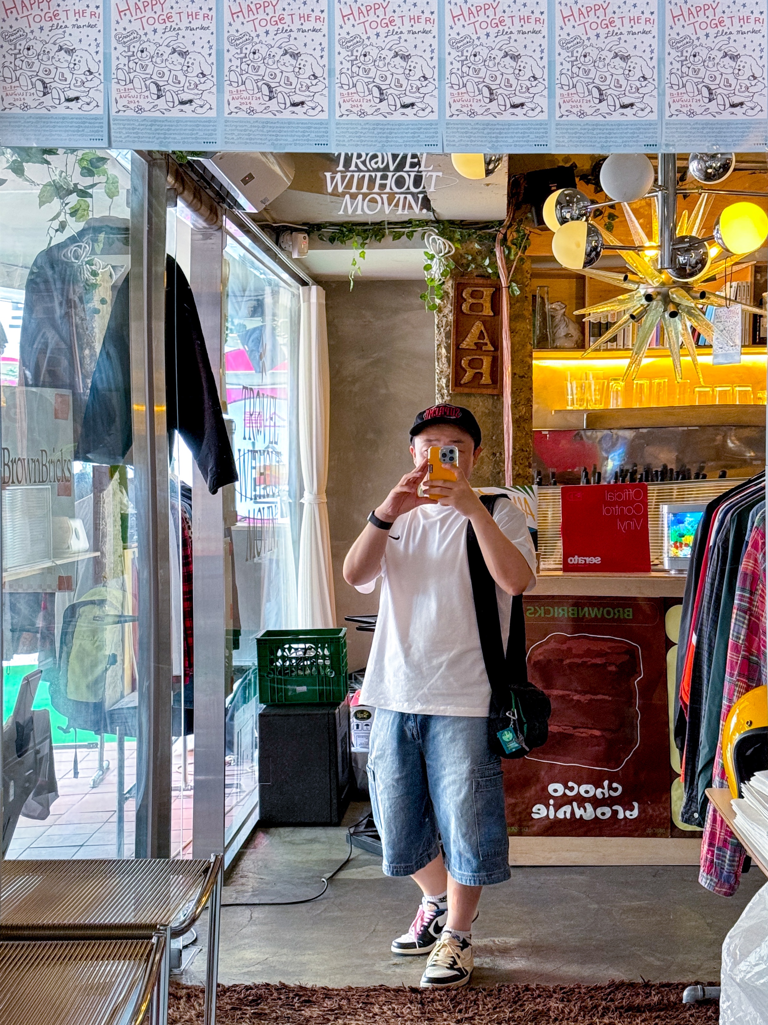 Jordan 1 x Travis Scott x Fragment Retro Low OG SP Military Blue, Nike x Stussy T-Shirt White (DV1774-100) 착용 스타일