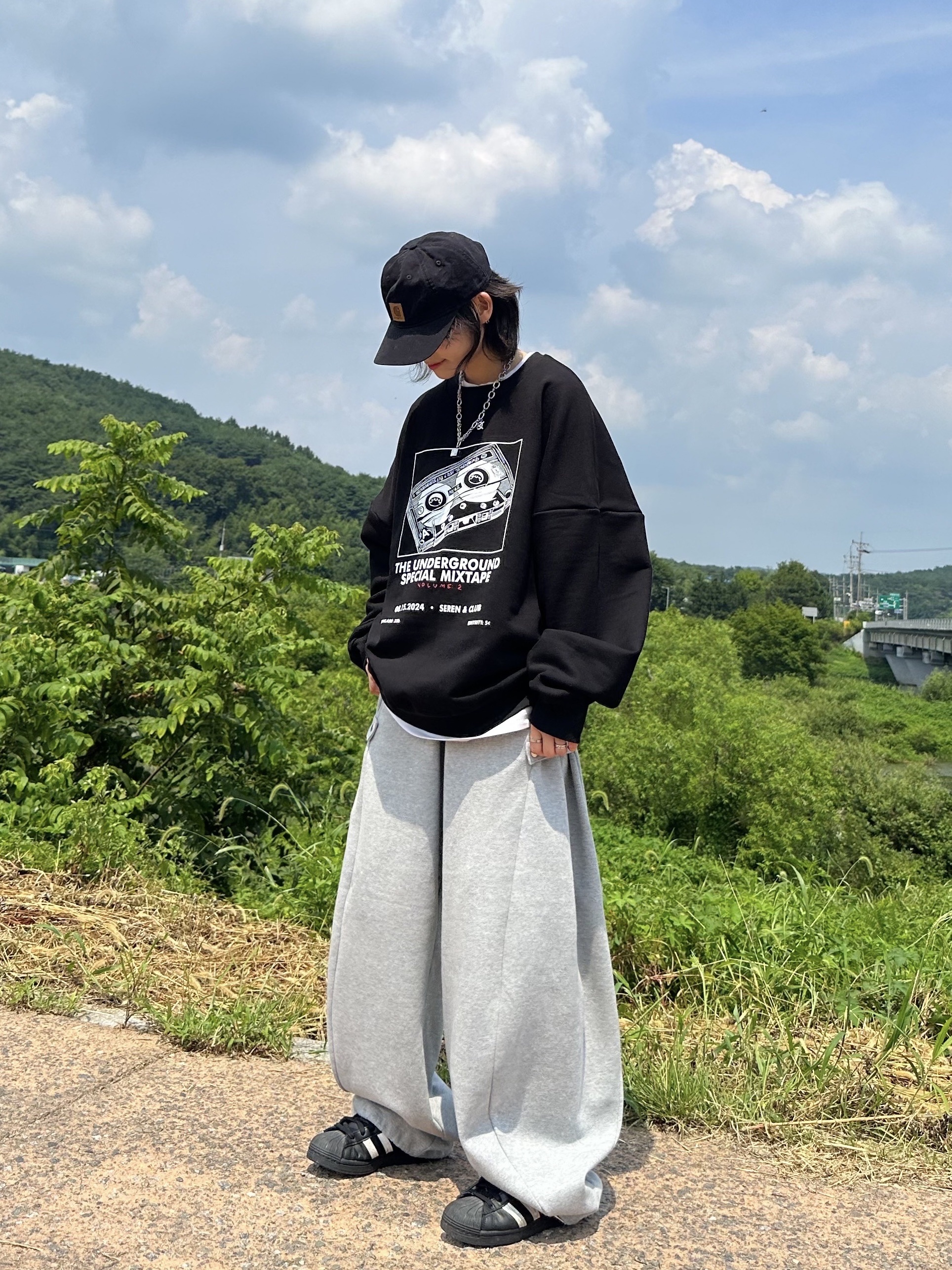 Carhartt Canvas Cap Black, Adidas Superstar Core Black White 착용 스타일 - 3