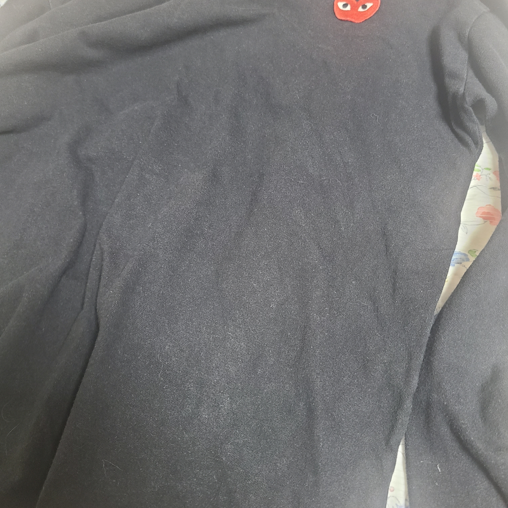 Play Comme des Garcons LS T-Shirt Black 착용 스타일 - 1