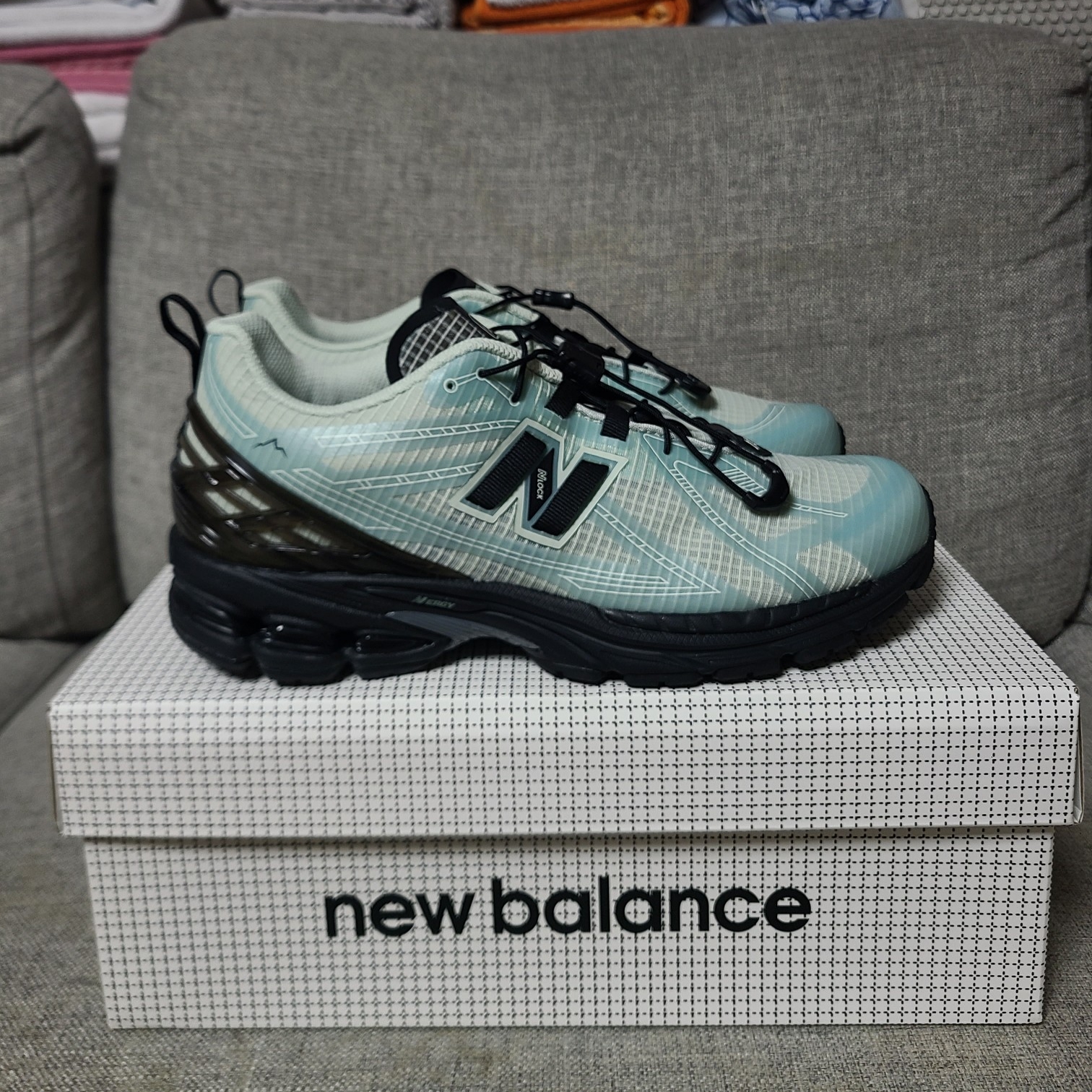 New Balance x Cayl 1906R Blue 착용 스타일 - 1