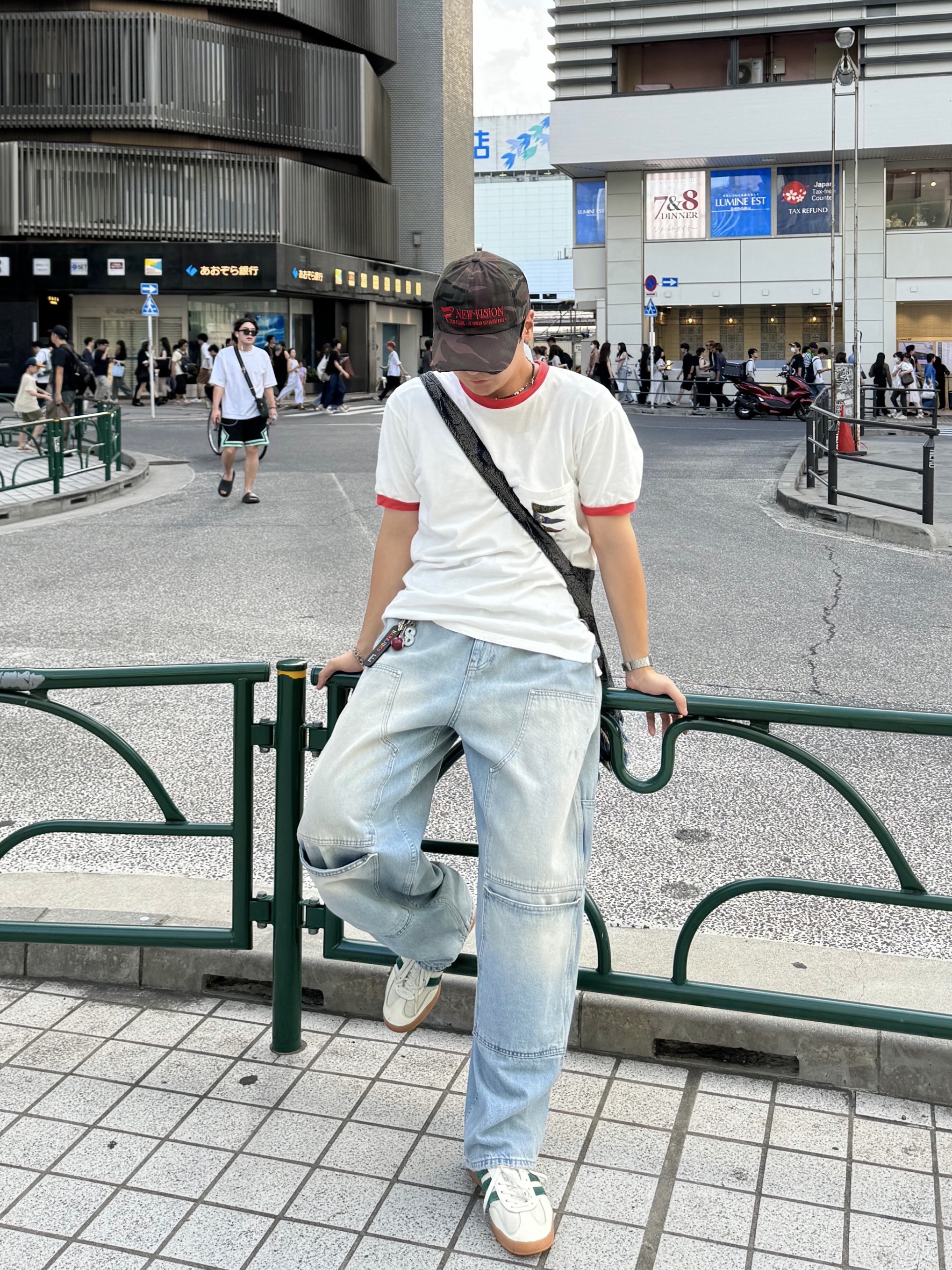 Kapital 20 Pennant Ringer T-Shirt 4 Flags White, Palace Chain Link Keyring Silver - 24FW 착용 스타일