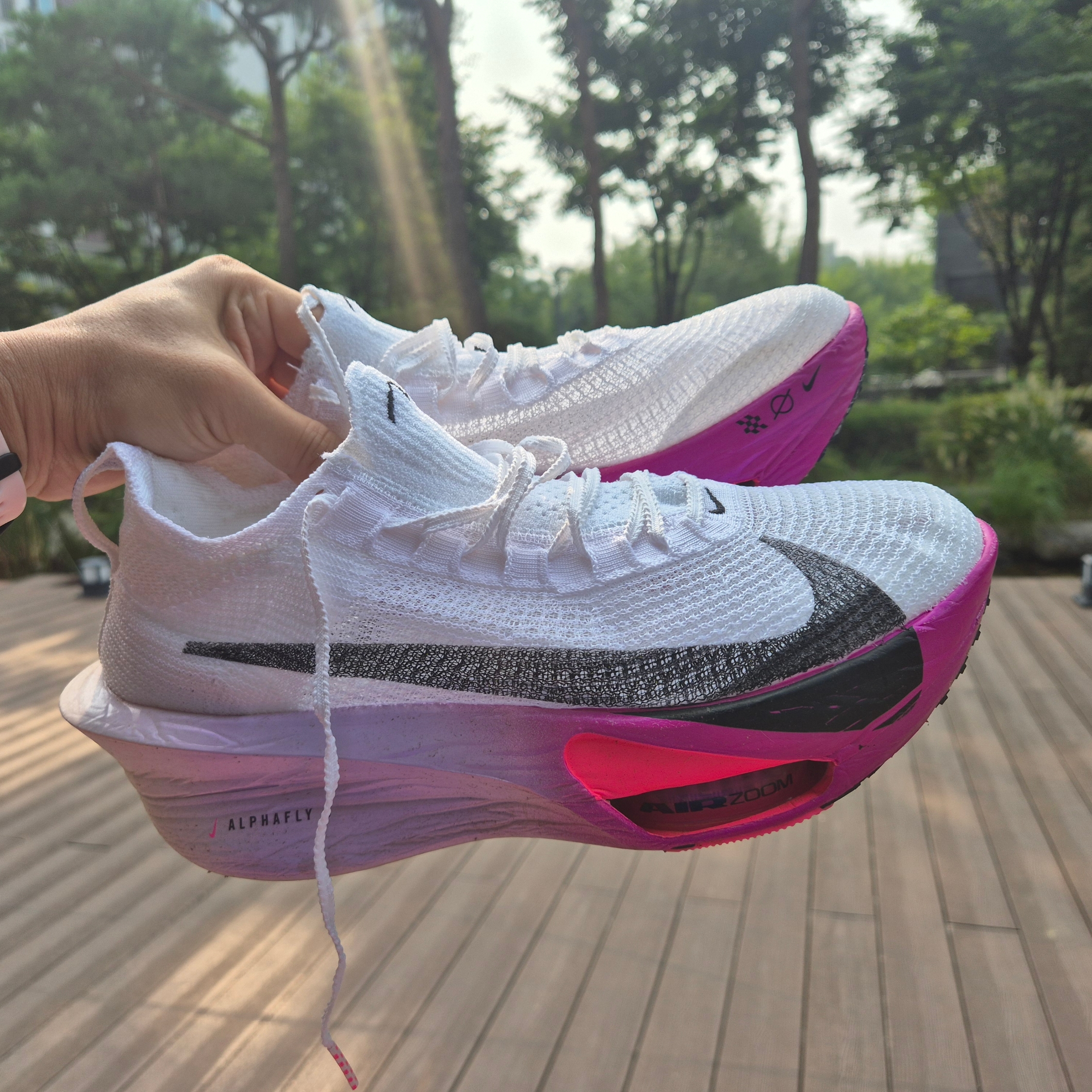 Nike Air Zoom Alphafly Next% 3 Hyper Pink 착용 스타일