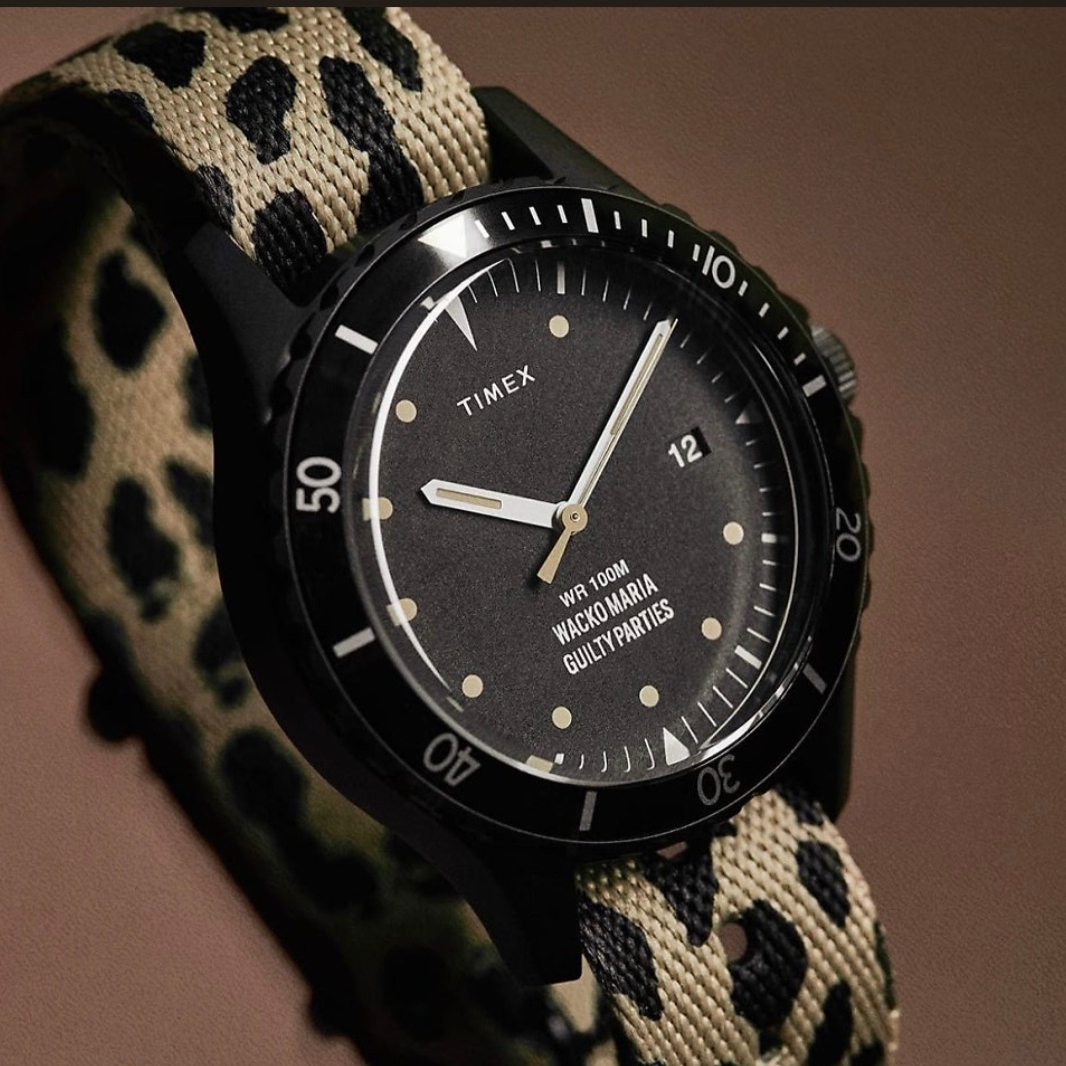 Timex x Wacko Maria x END. Navi 38 Giftset Leopard & Black 착용 스타일 - 1