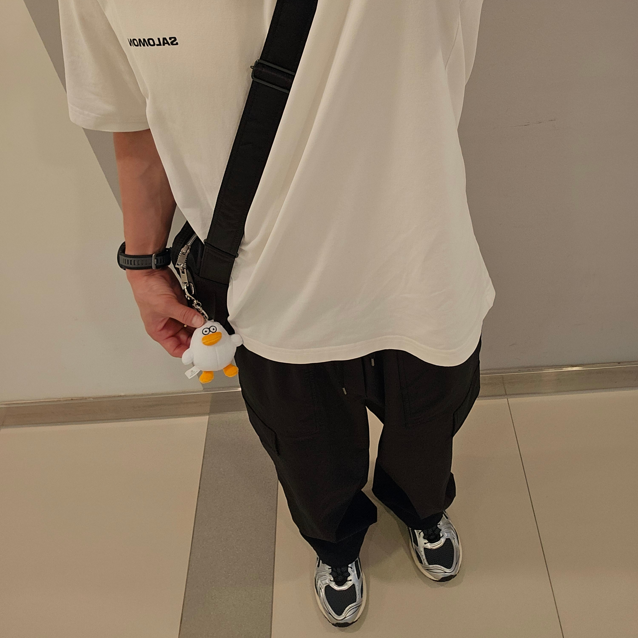 Asics Unlimited Gel-Kayano 14 Carrier Grey Black 착용 스타일