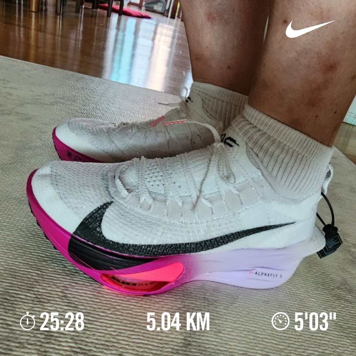 Nike Air Zoom Alphafly Next% 3 Hyper Pink 착용 스타일 - 5