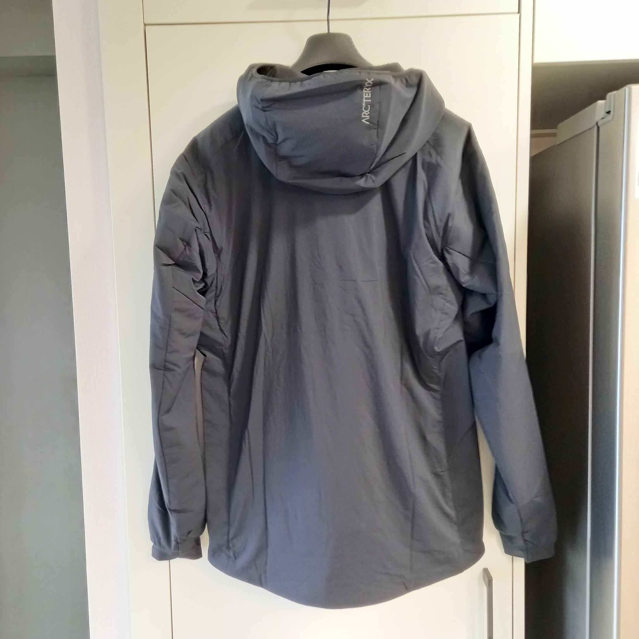 Arc'teryx Proton Hoody Black, Arc'teryx Proton Hoody Black 착용 스타일 - 6