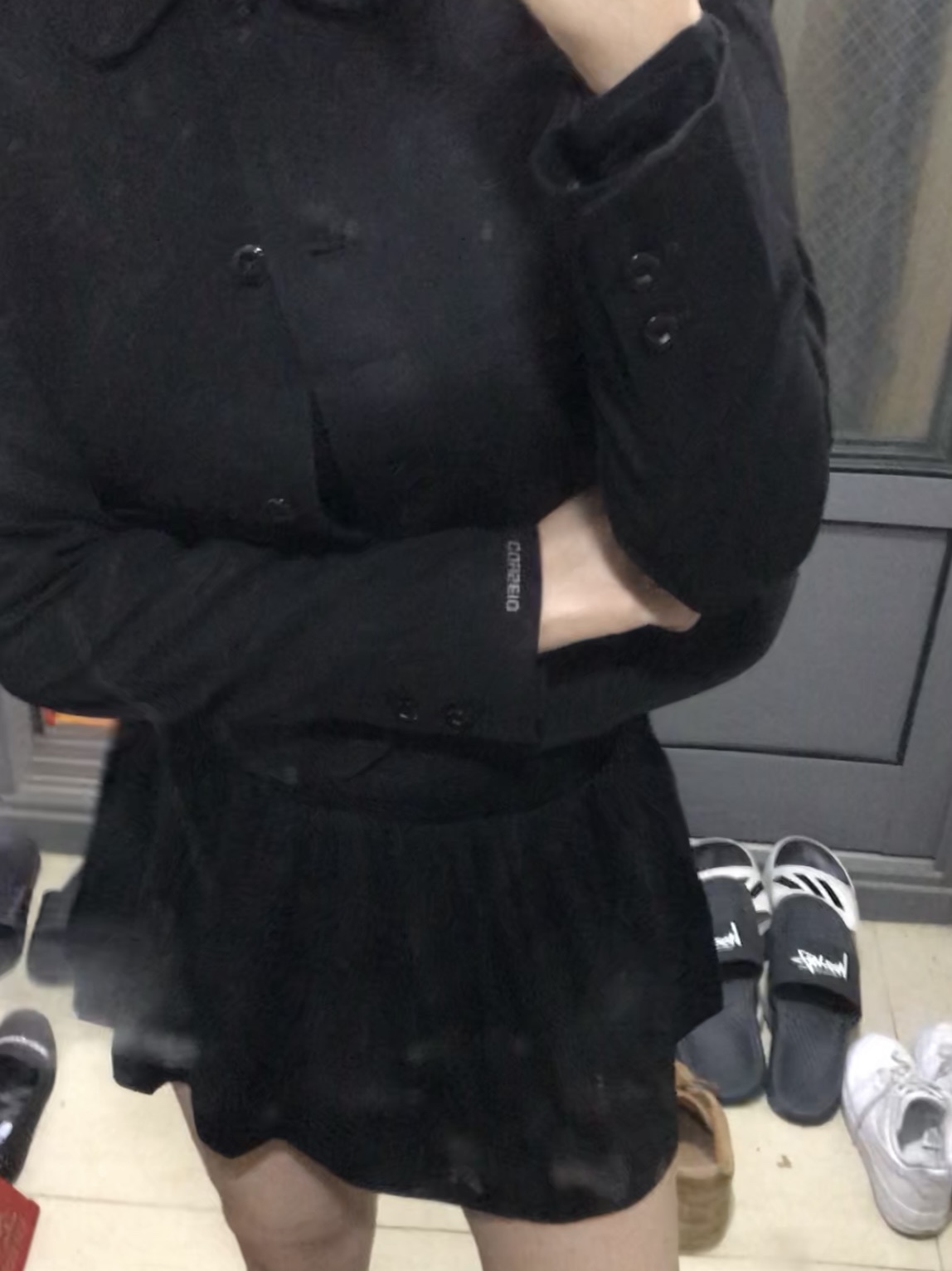 (W) Dr. Martens 1B99 Boots Black, Coyseio Draping Dress Black 착용 스타일 - 6