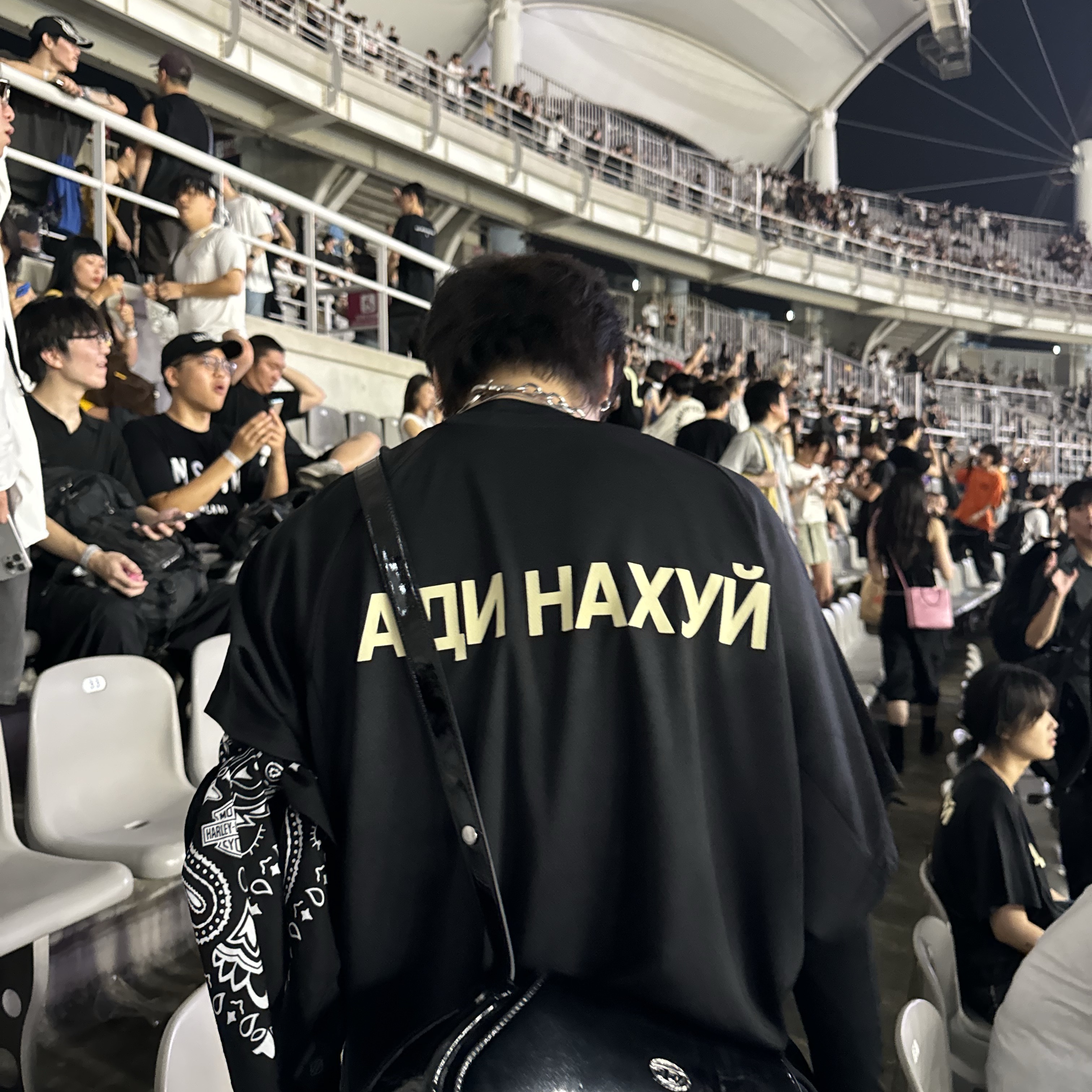 Adidas Yeezy Knit RNR Stone Onyx, Yeezy x Gosha Rubchinskiy YZY Jersey Black 착용 스타일 - 4