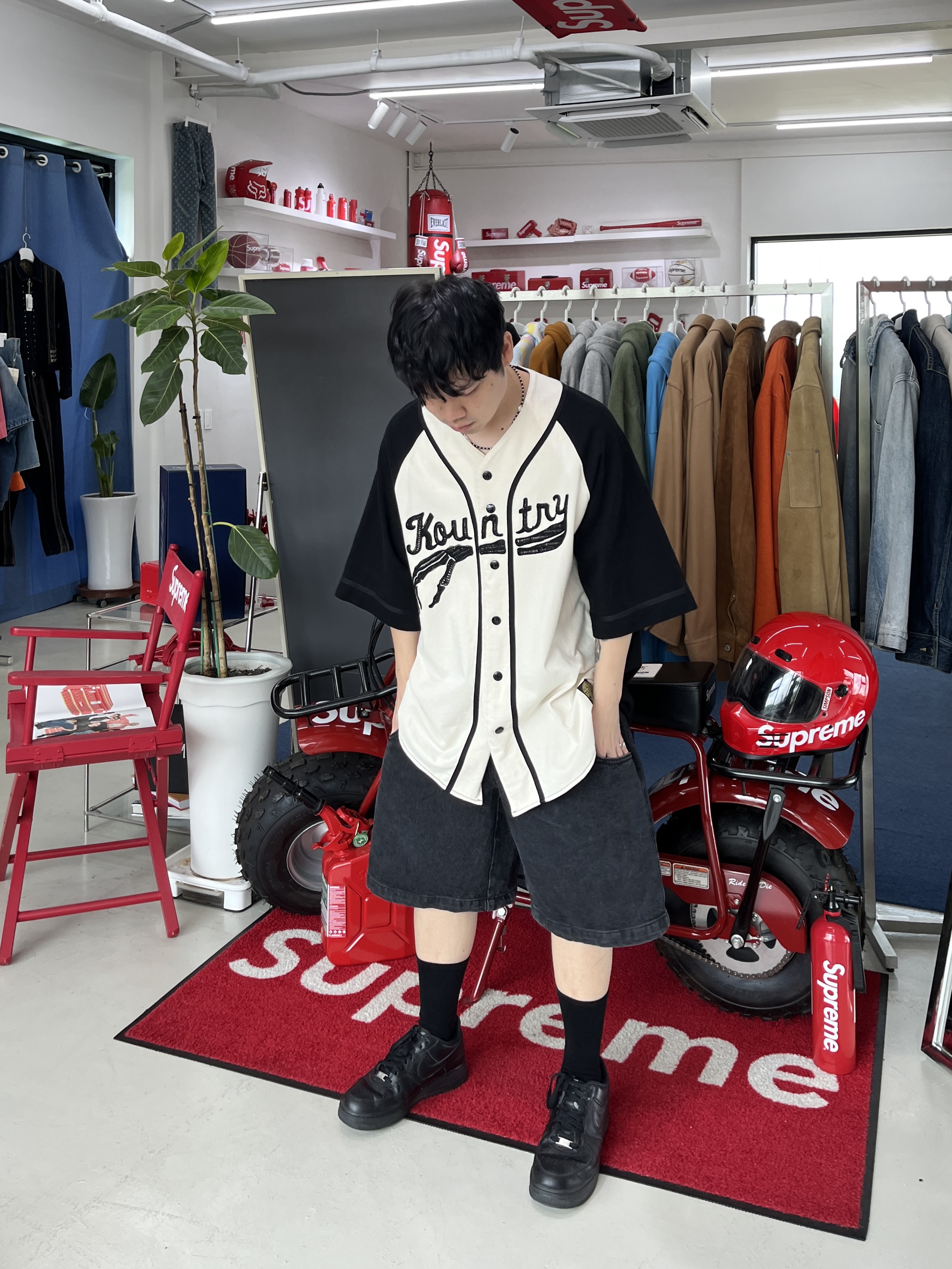 Kapital Baseball Bone Shirt Kinari Black, Nike x Supreme Air Force 1 Low Black 착용 스타일 - 1