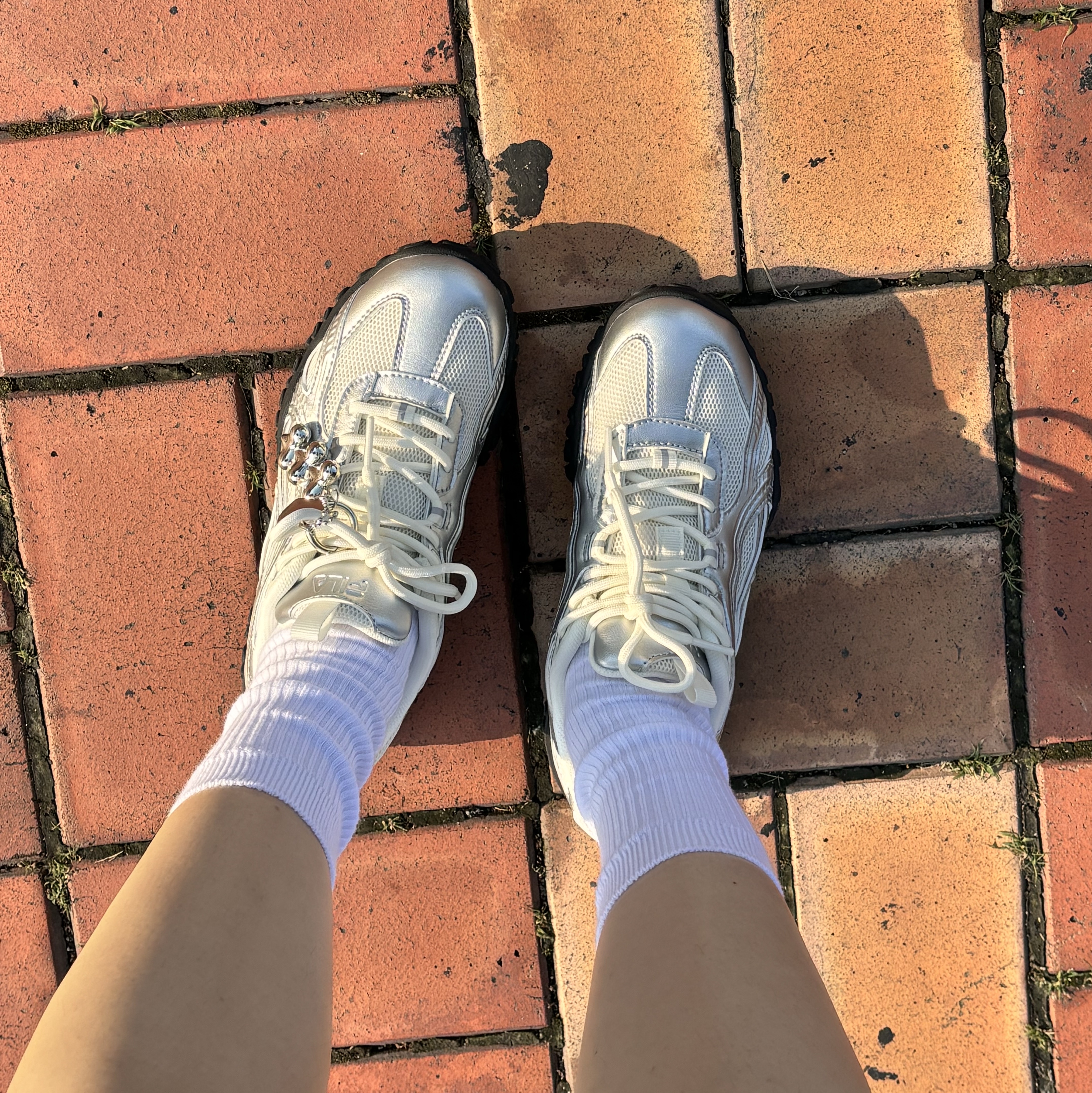 Fila Echappe MS Silver Moon 착용 스타일 - 2