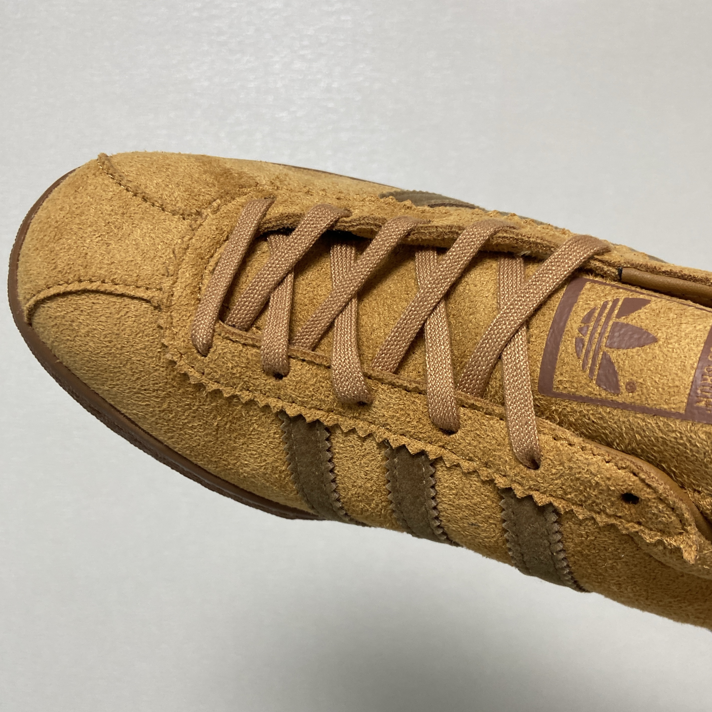 Adidas Tobacco Gruen Mesa Brown Desert 착용 스타일 - 1
