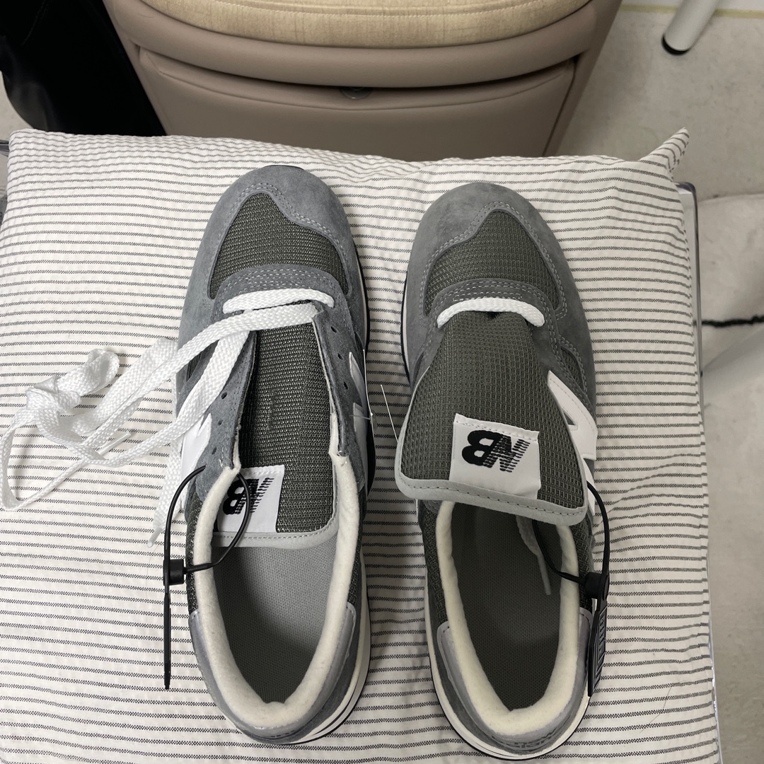 New Balance 990v1 Made in USA Grey White 착용 스타일