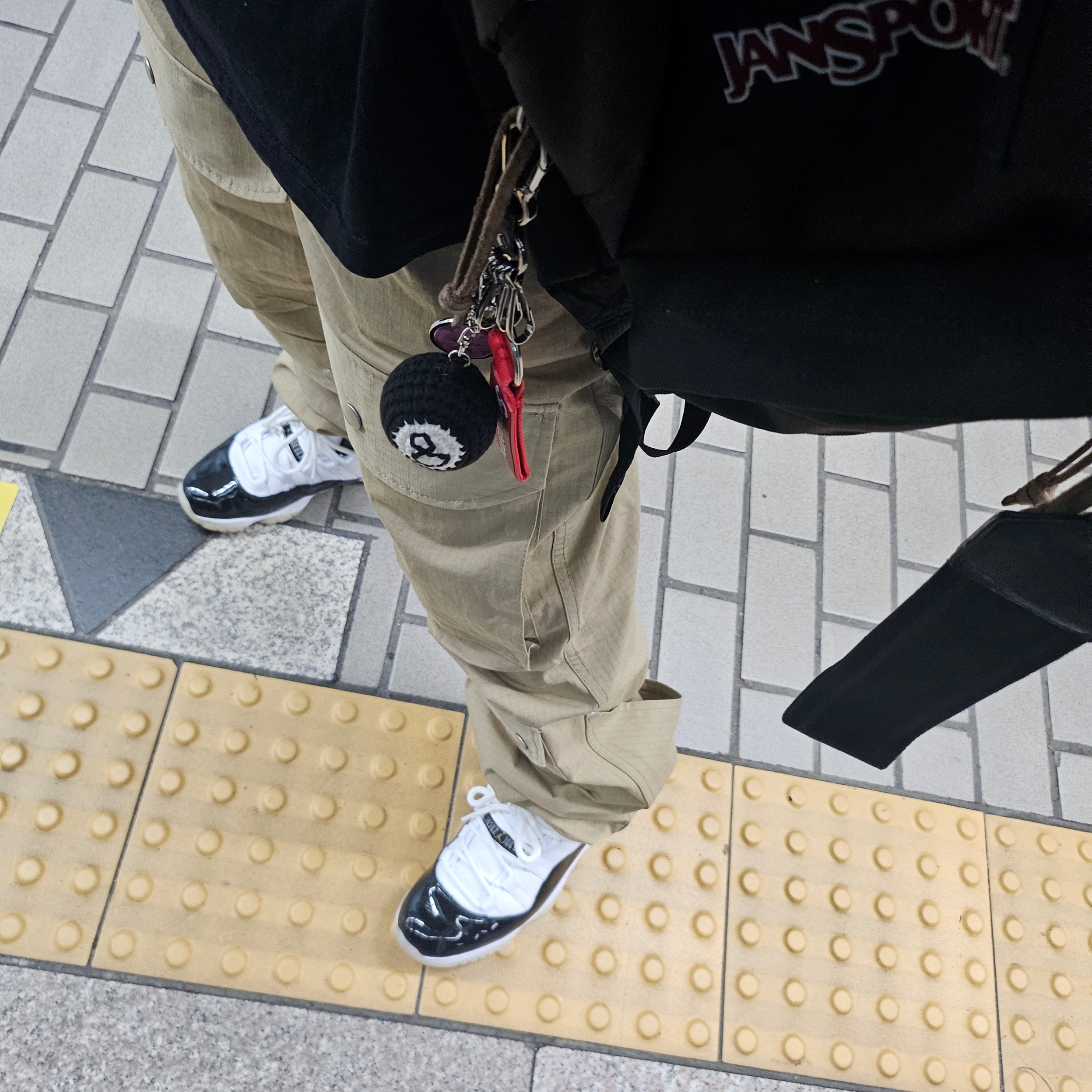 Supreme x MM6 Maison Margiela Painted Camp Cap White - 24SS, Jordan 11 Retro Gratitude 착용 스타일 - 4